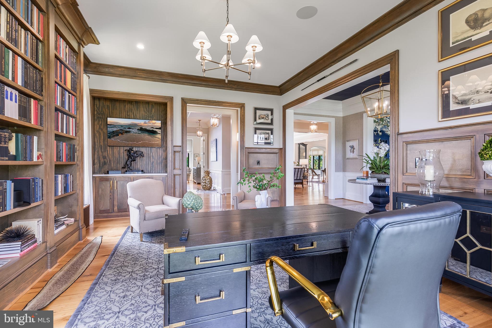 CREIGHTON FARMS - Residential