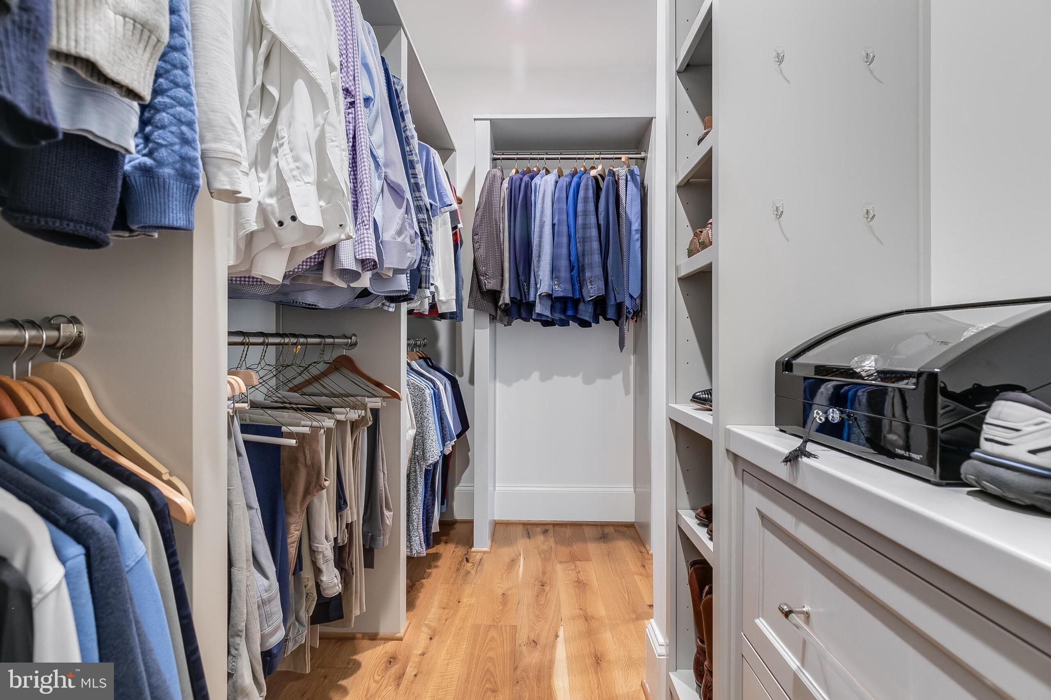 CREIGHTON FARMS - Residential