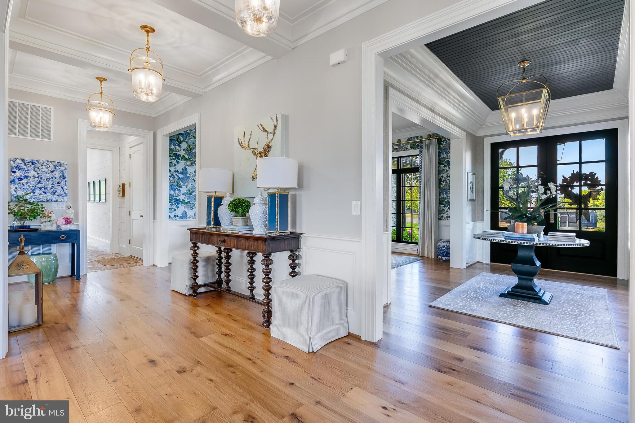 CREIGHTON FARMS - Residential