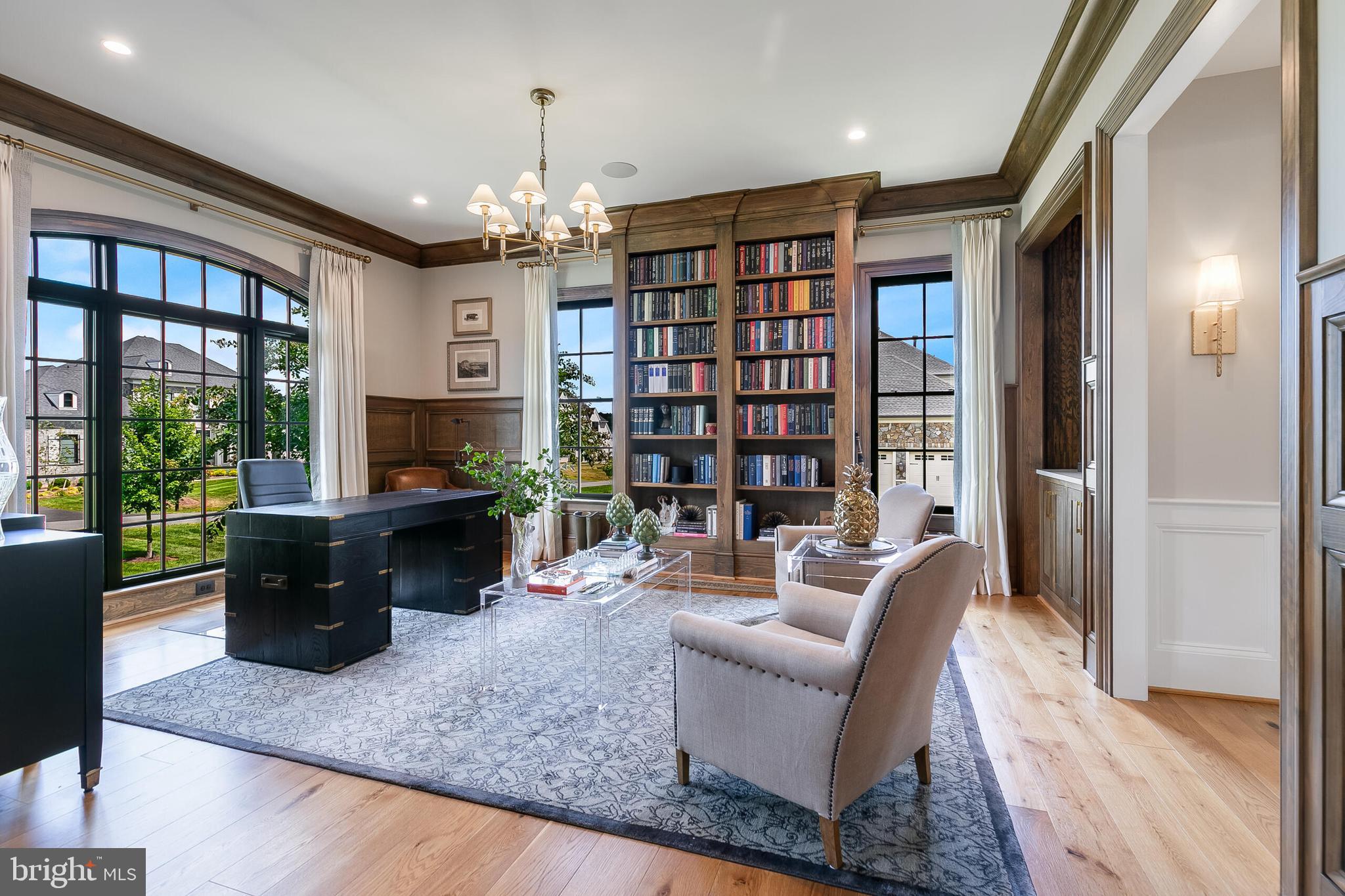 CREIGHTON FARMS - Residential