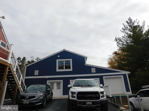 Photo of 4627 Ridge Road #E, BALTIMORE, MD 21236 (MLS # MDBC2157838)