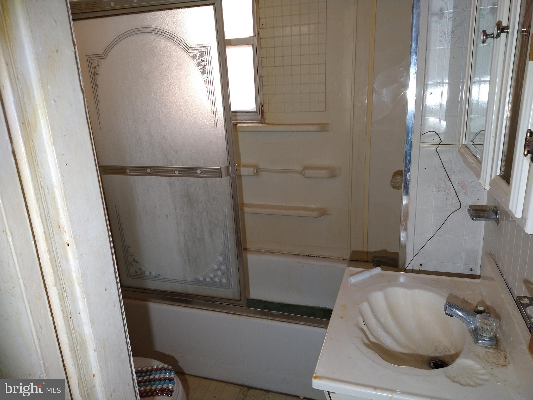 EASTERWOOD - Residential