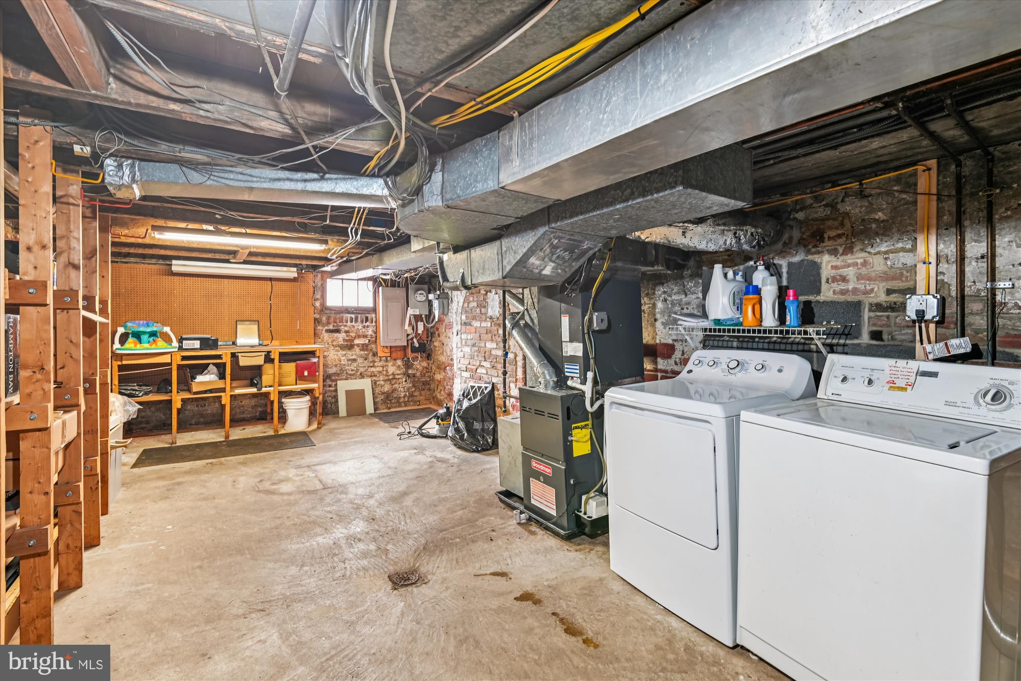 HISTORIC DISTRICT - Residential