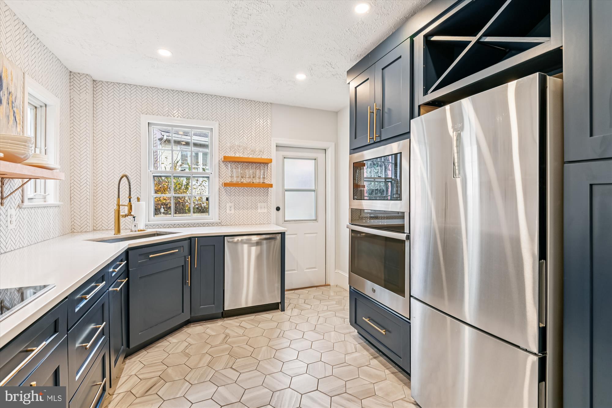 HISTORIC DISTRICT - Residential