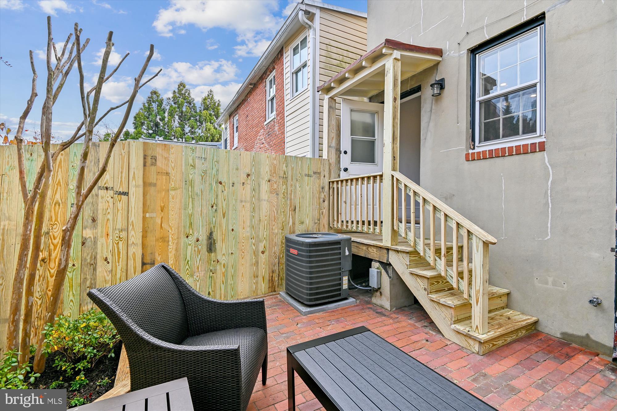 HISTORIC DISTRICT - Residential