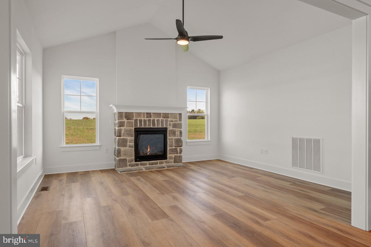 109 BELLFLOWER AVENUE