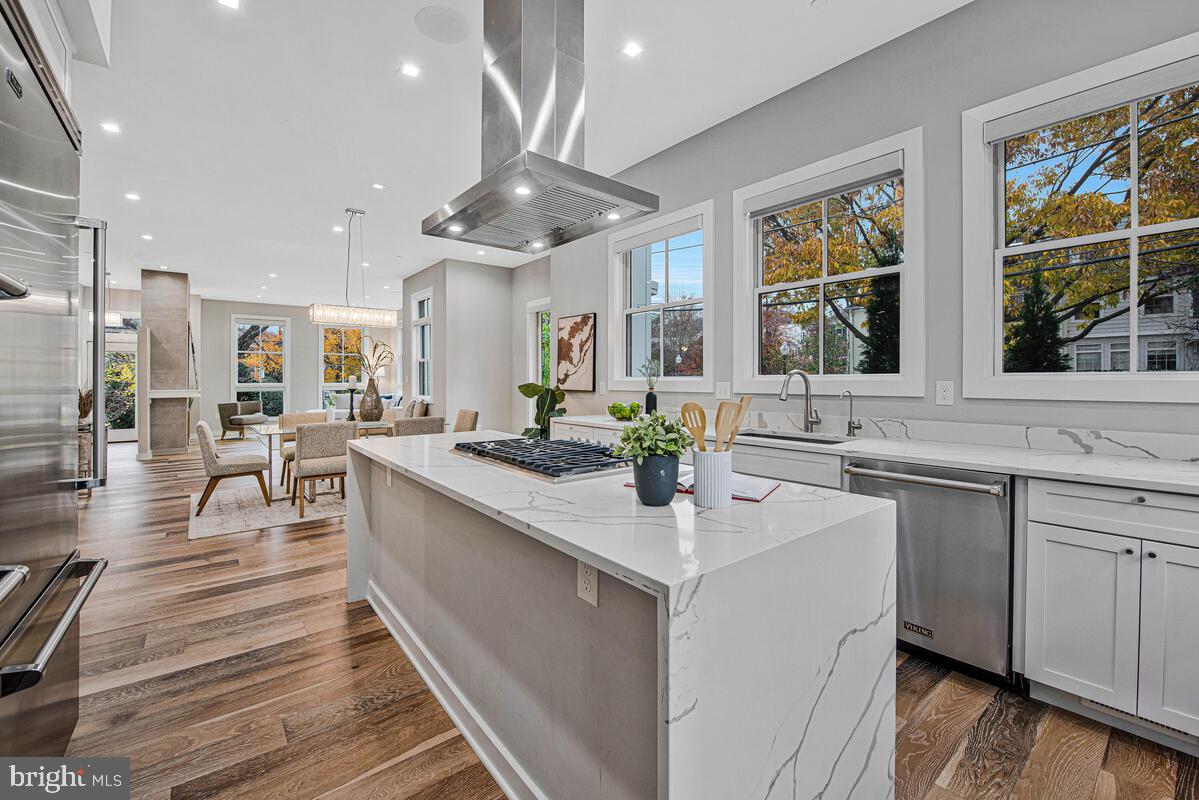 BURLEITH - Residential