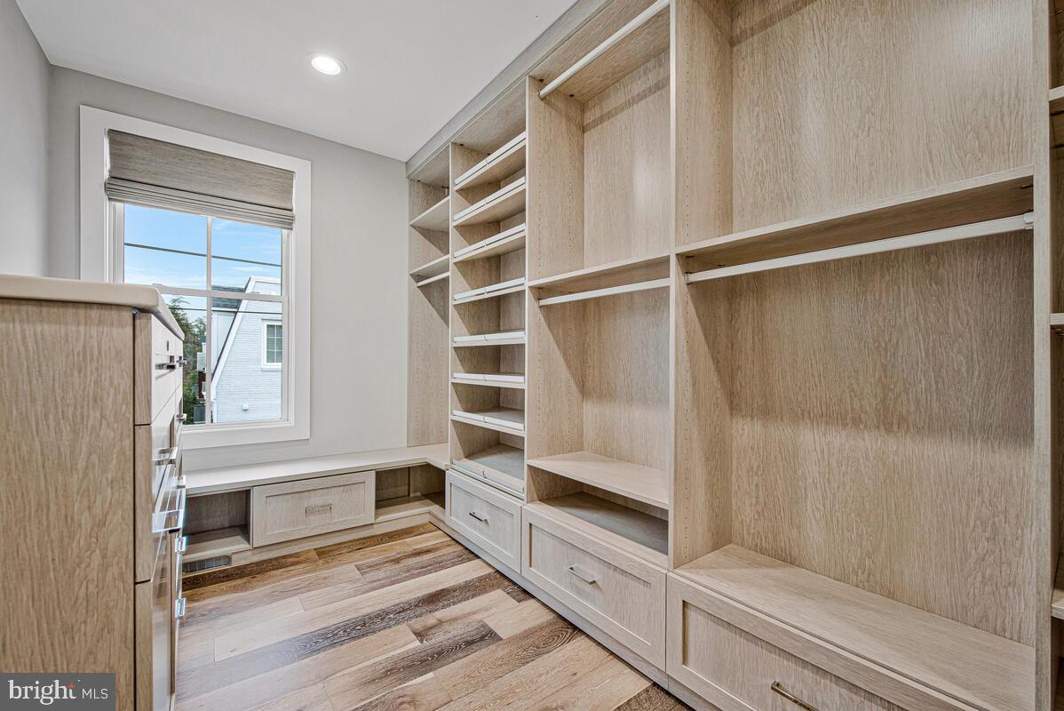 BURLEITH - Residential