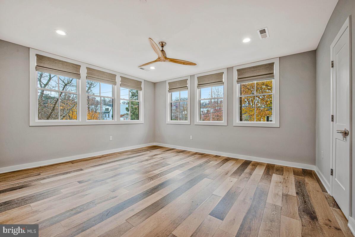 BURLEITH - Residential
