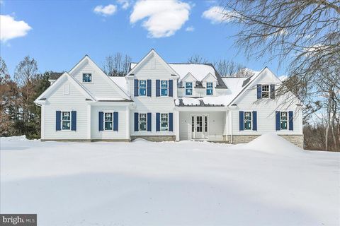 102 KNOXLYN FARM DRIVE KENNETT SQUARE PA 19348