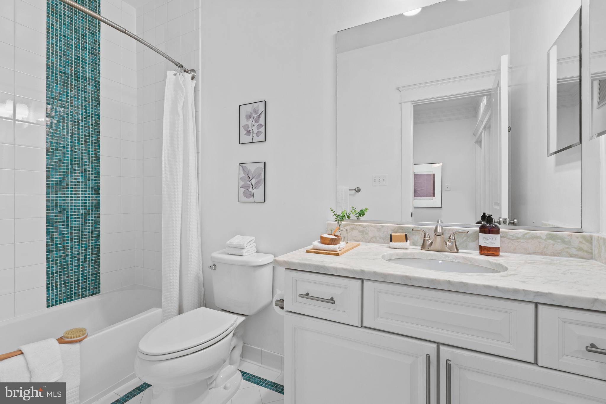 OLD CITY #2 - Residential