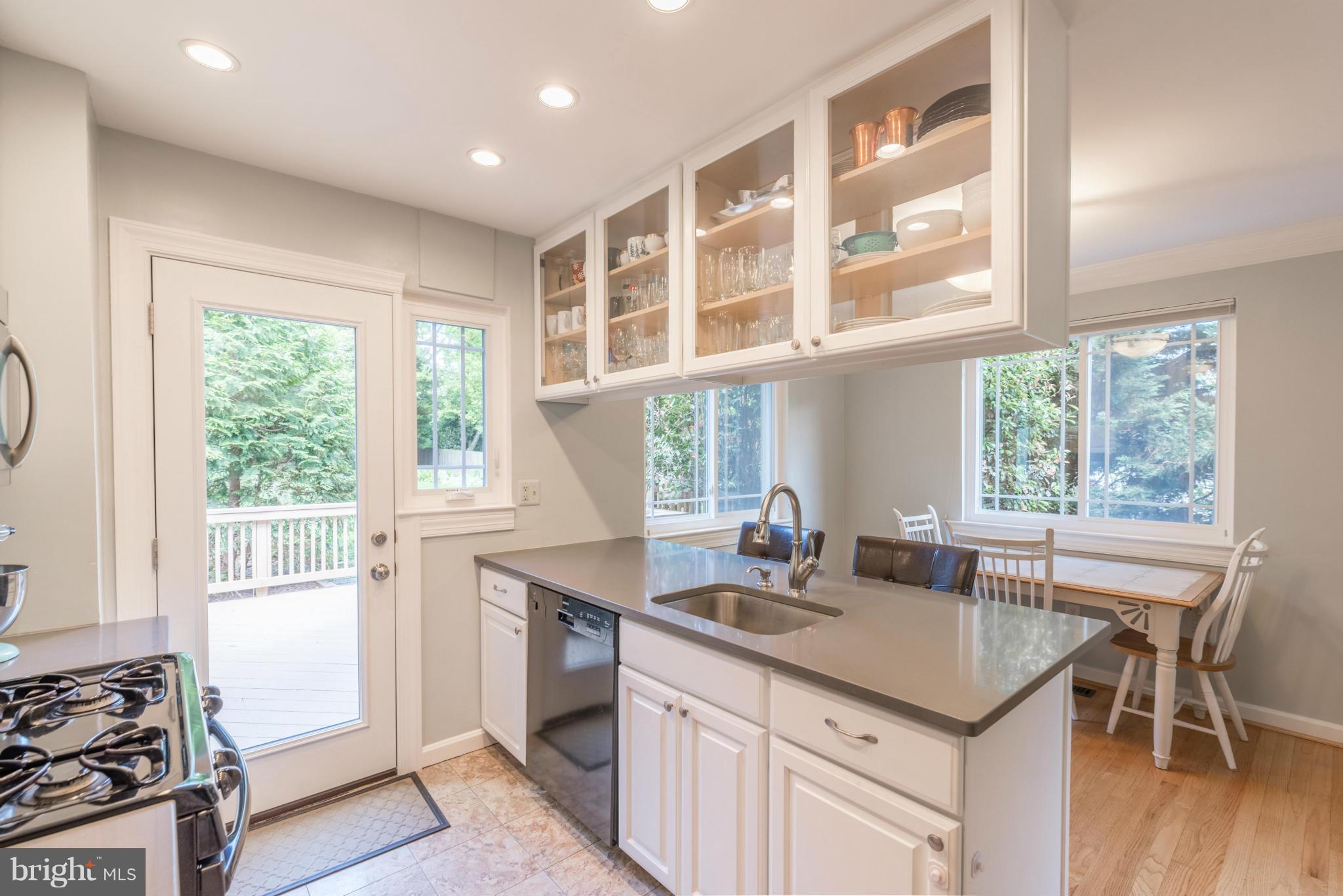 DEL RAY - Residential