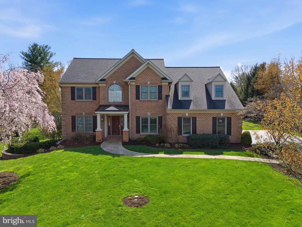 Photo of 2124 Quail Drive, LANCASTER, PA 17601 (MLS # PALA2087178)