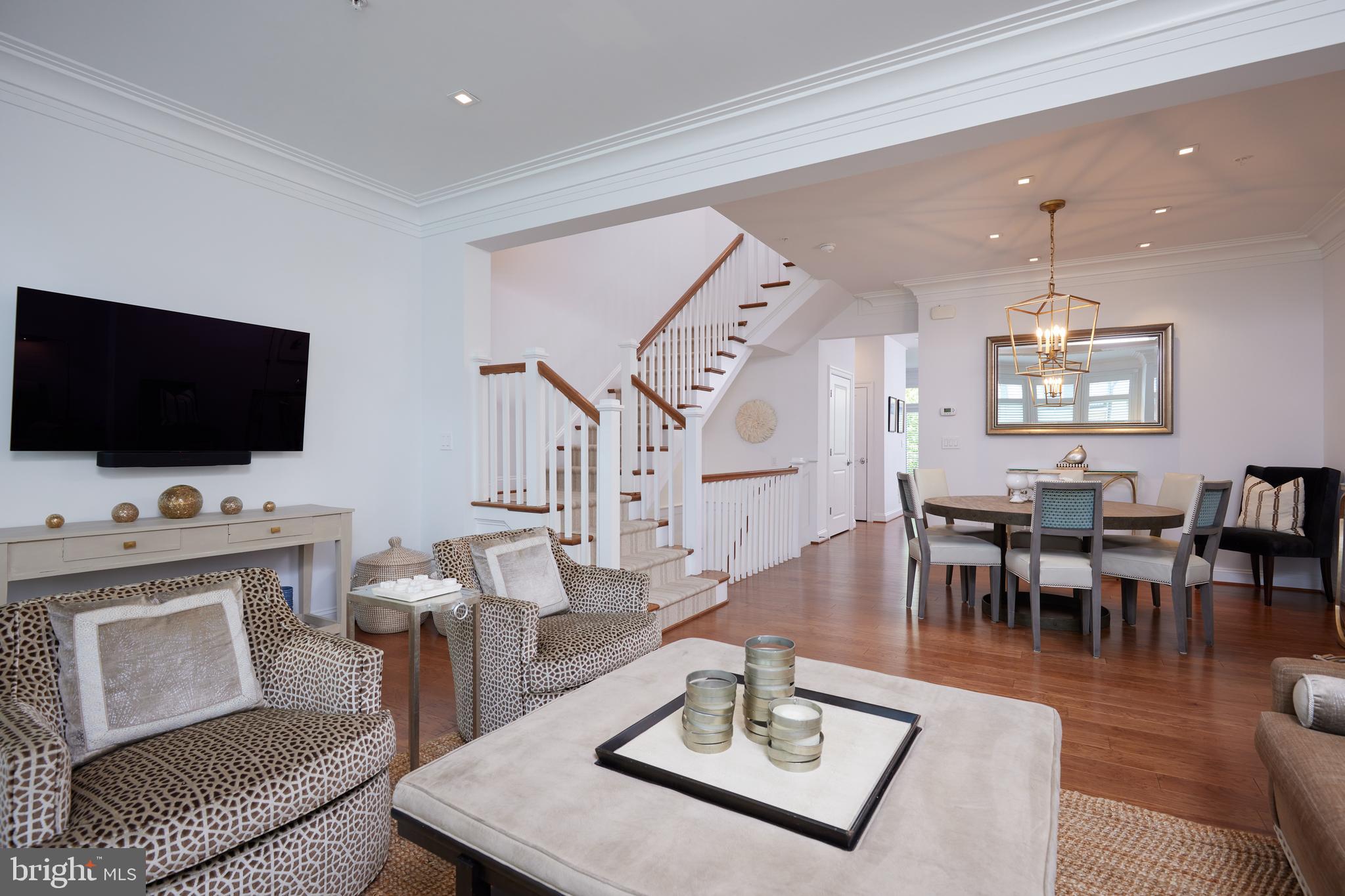 SYMPHONY PARK - Residential