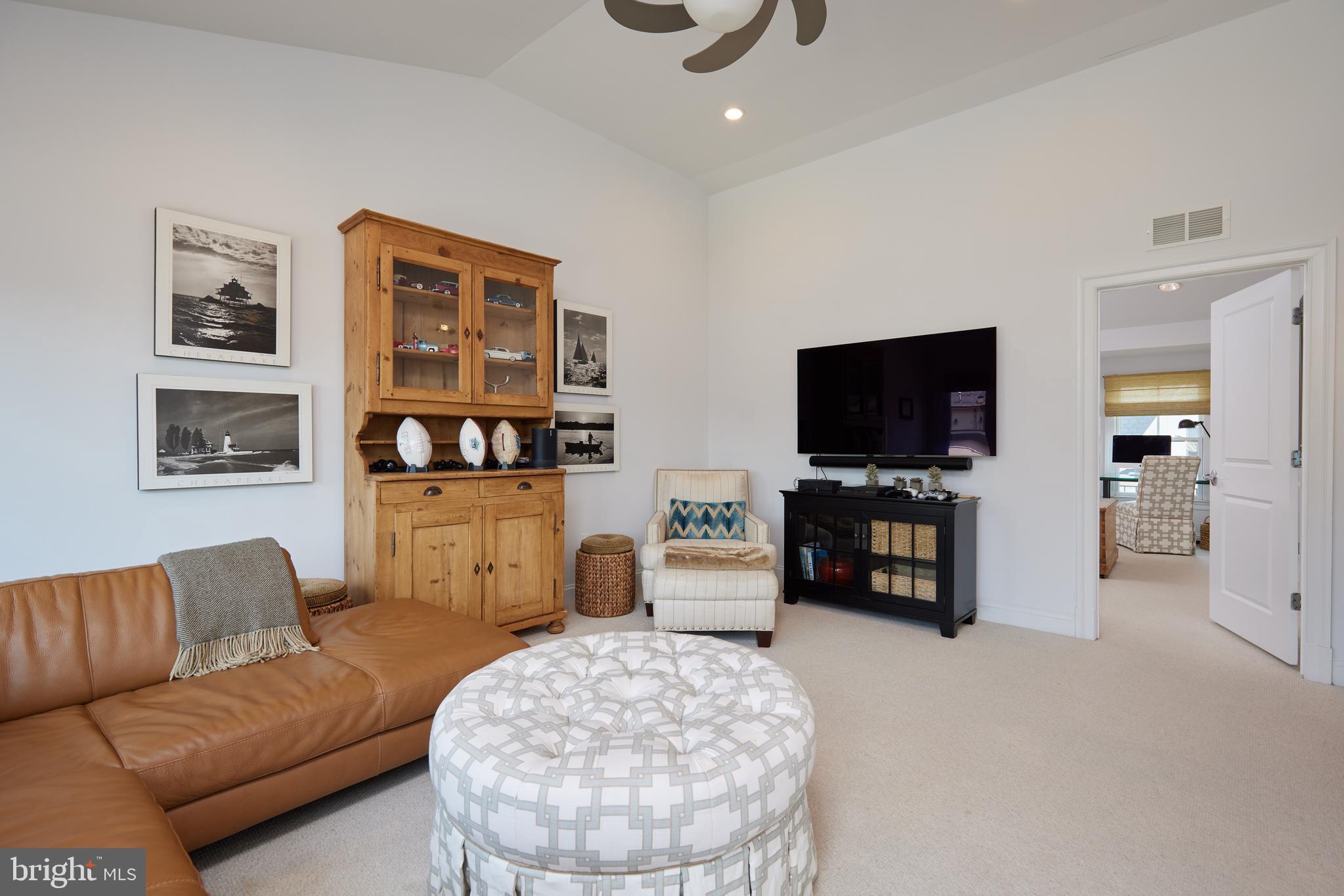 SYMPHONY PARK - Residential