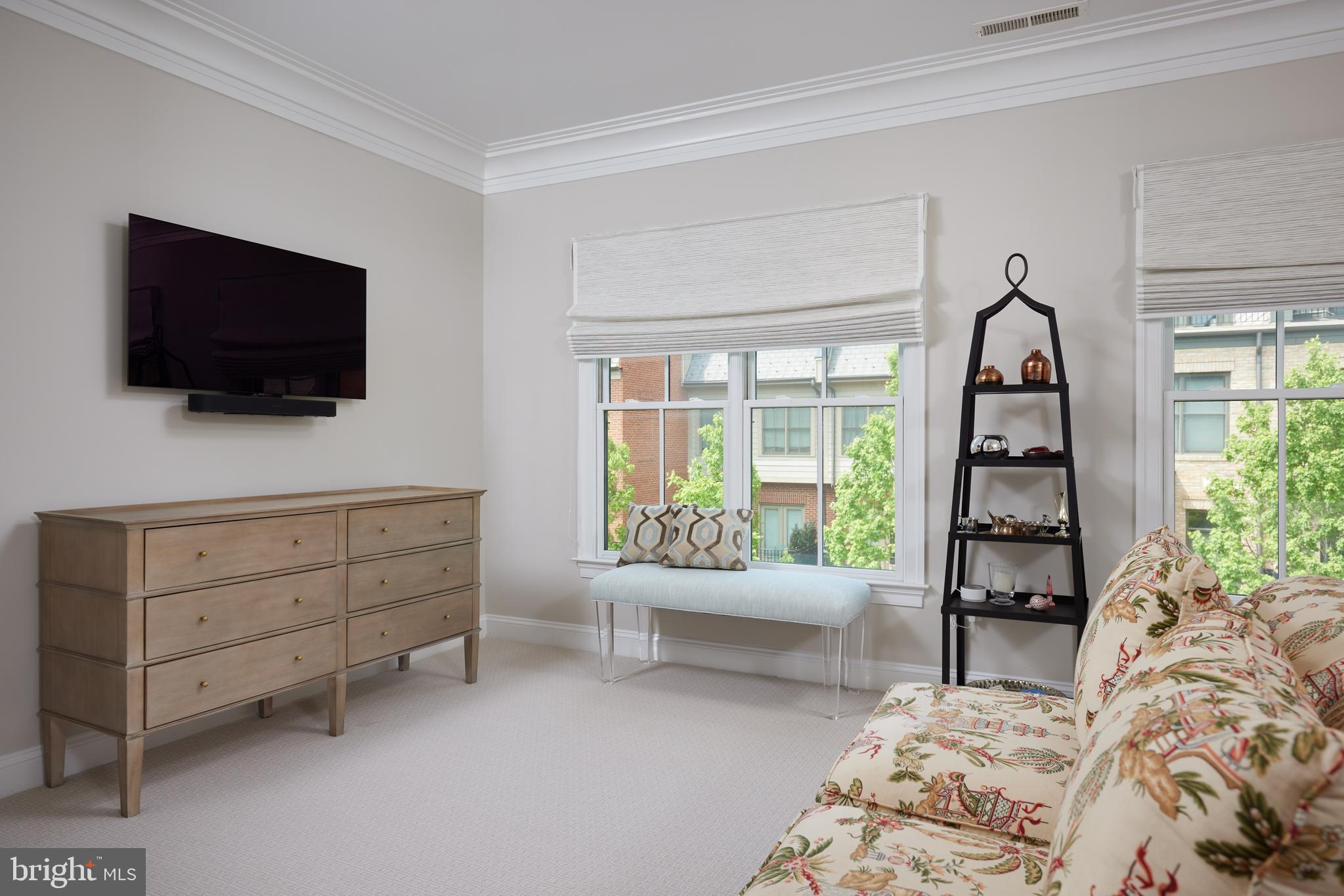 SYMPHONY PARK - Residential