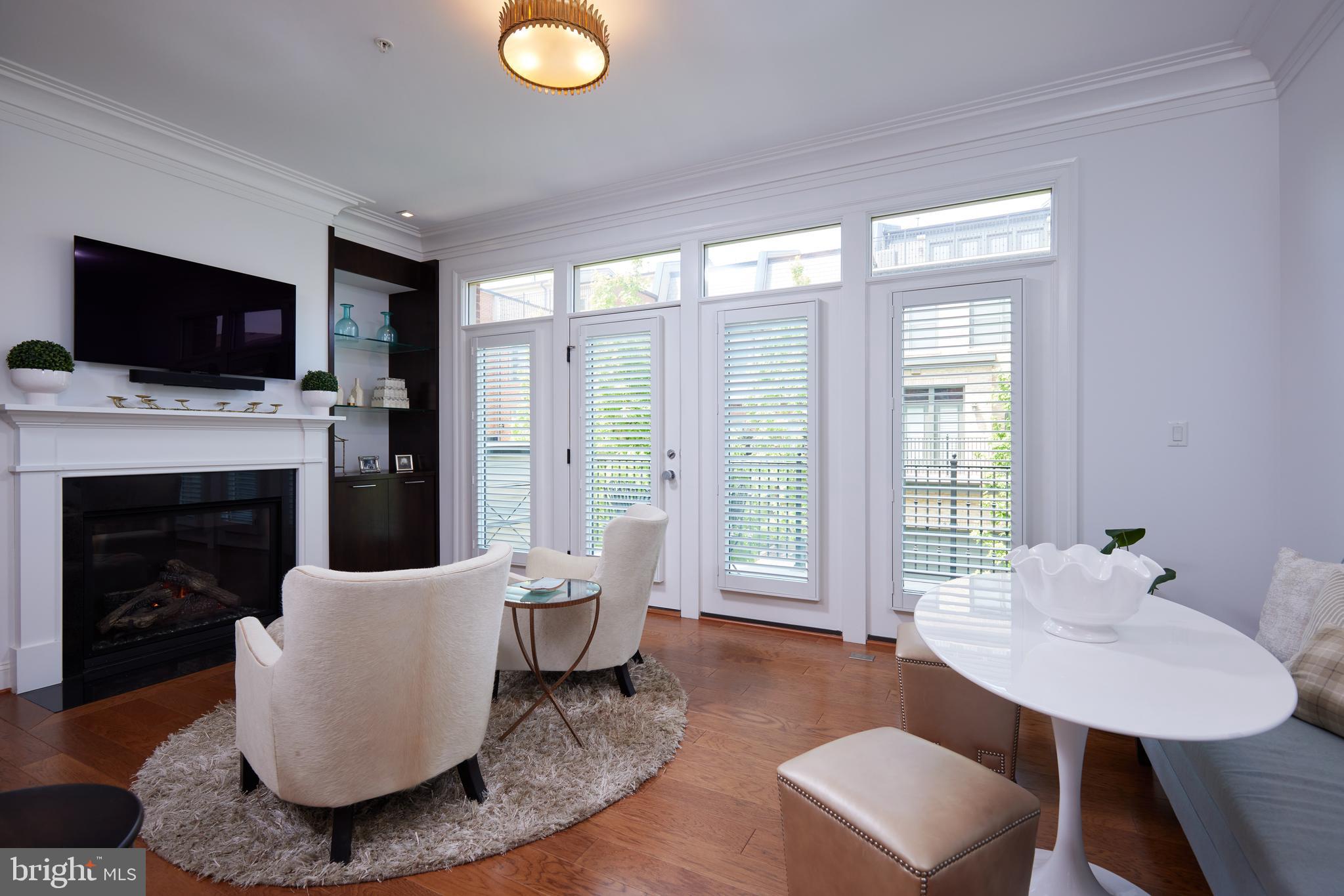 SYMPHONY PARK - Residential