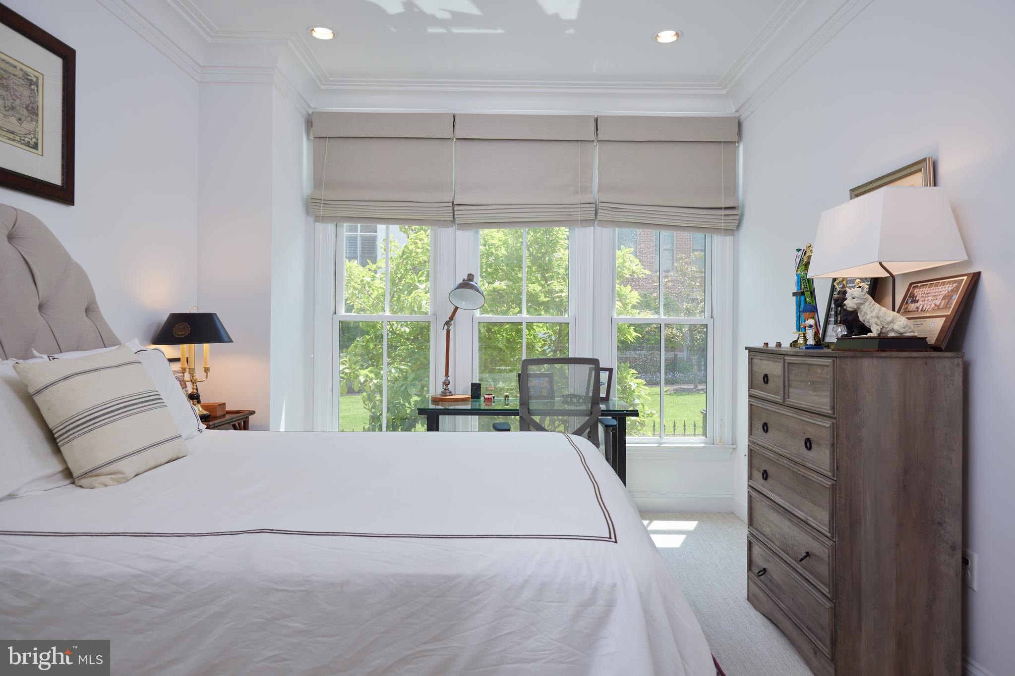 SYMPHONY PARK - Residential