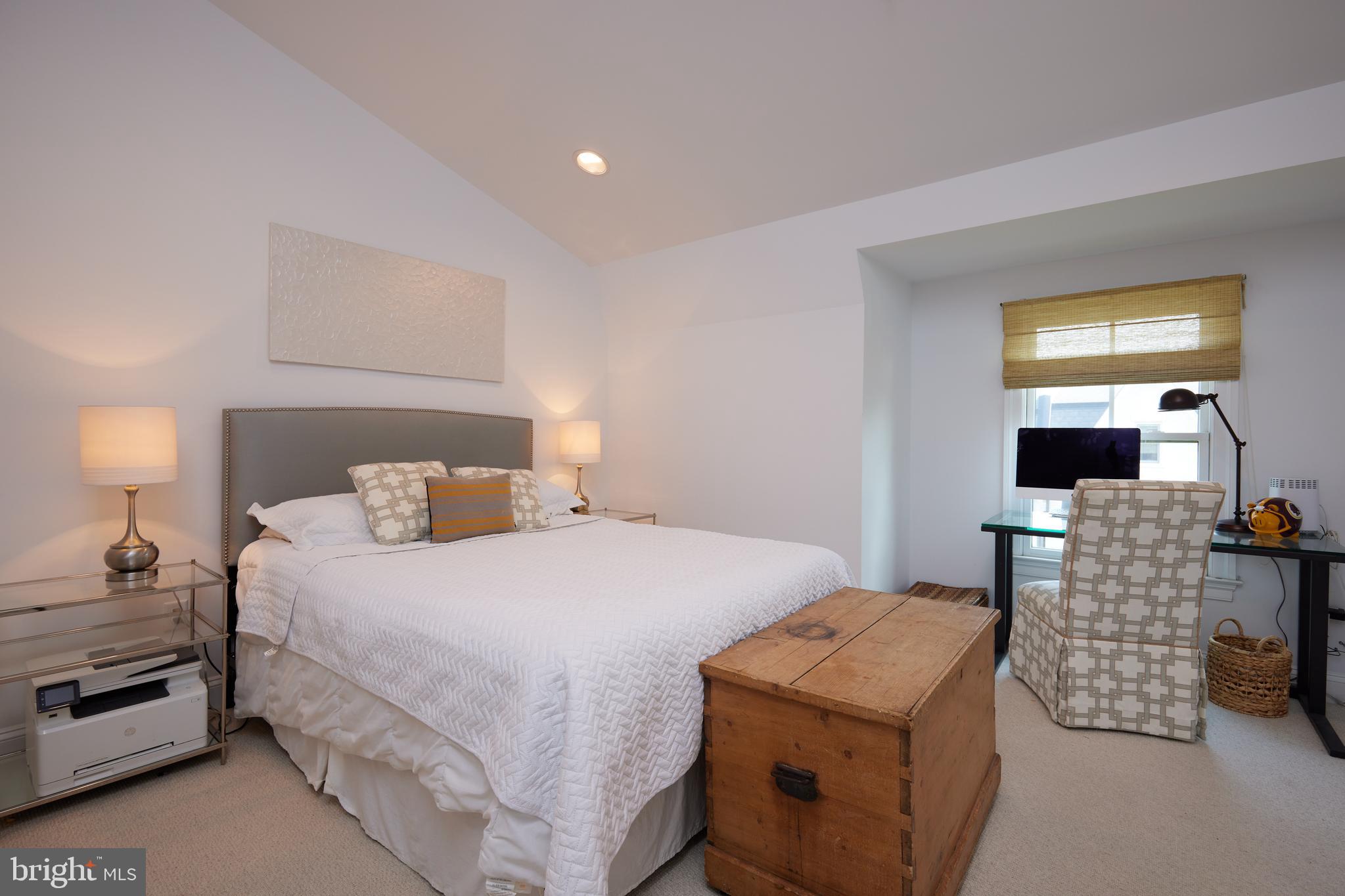 SYMPHONY PARK - Residential