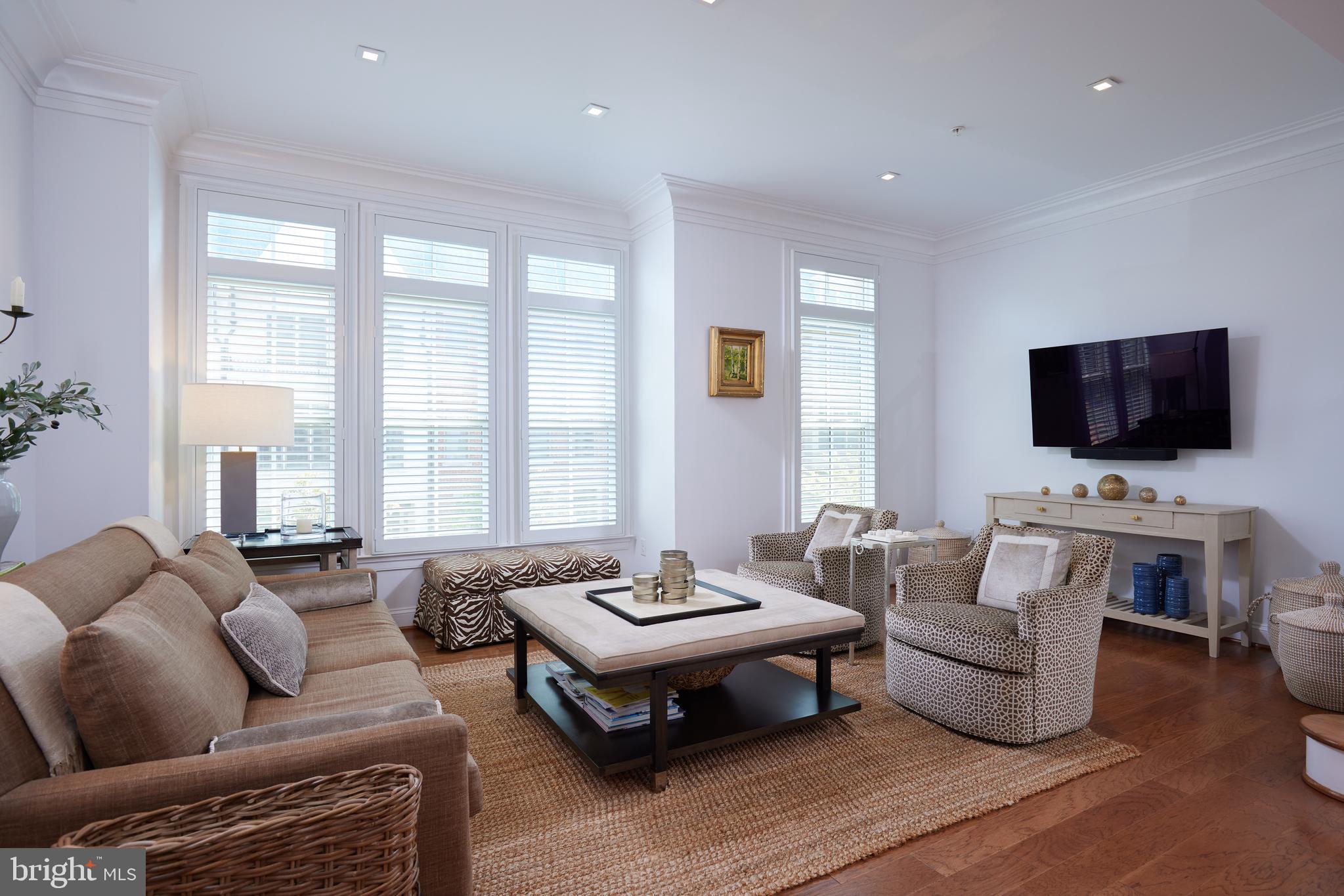 SYMPHONY PARK - Residential