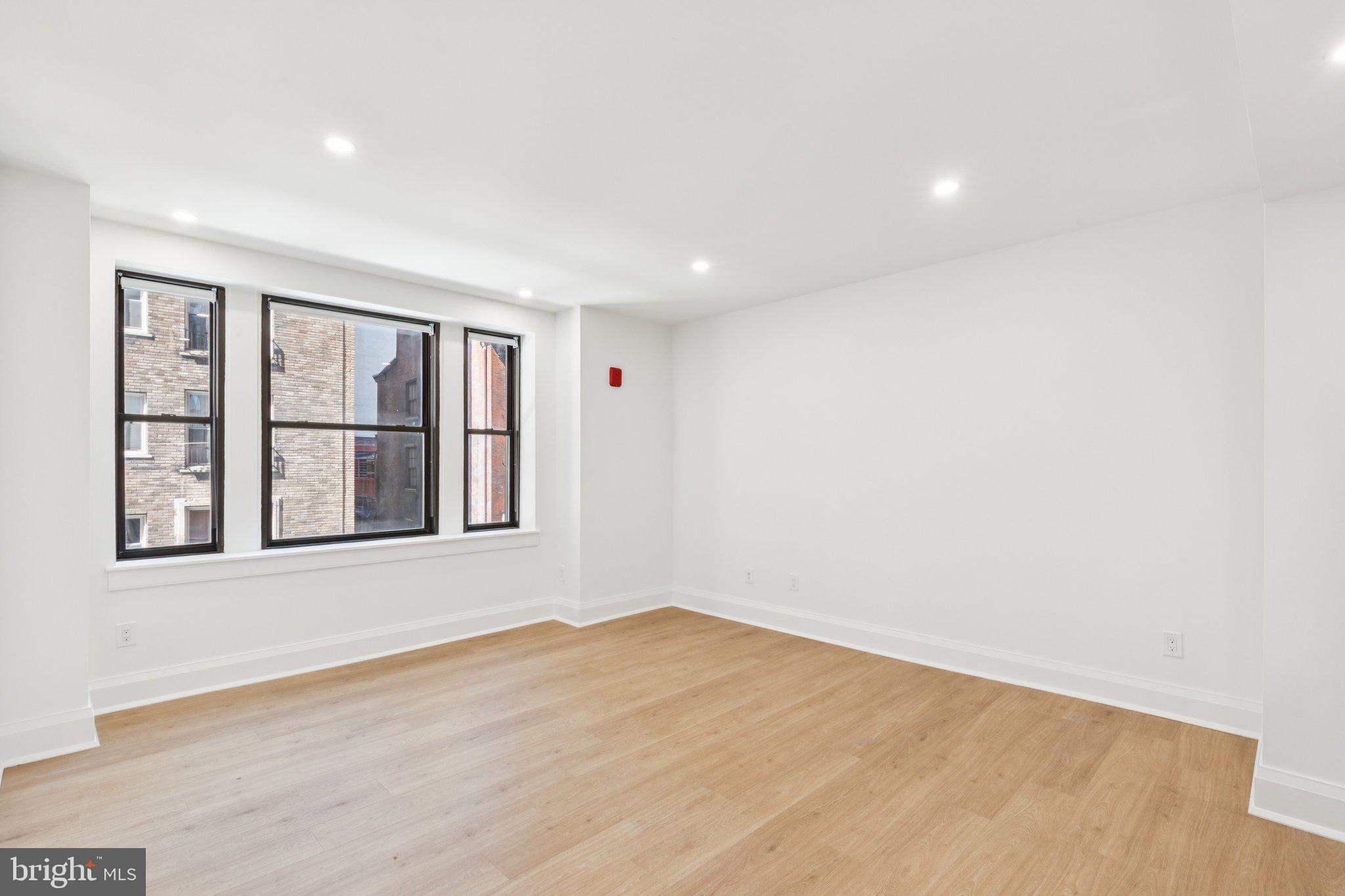 RITTENHOUSE SQUARE - Residential Lease