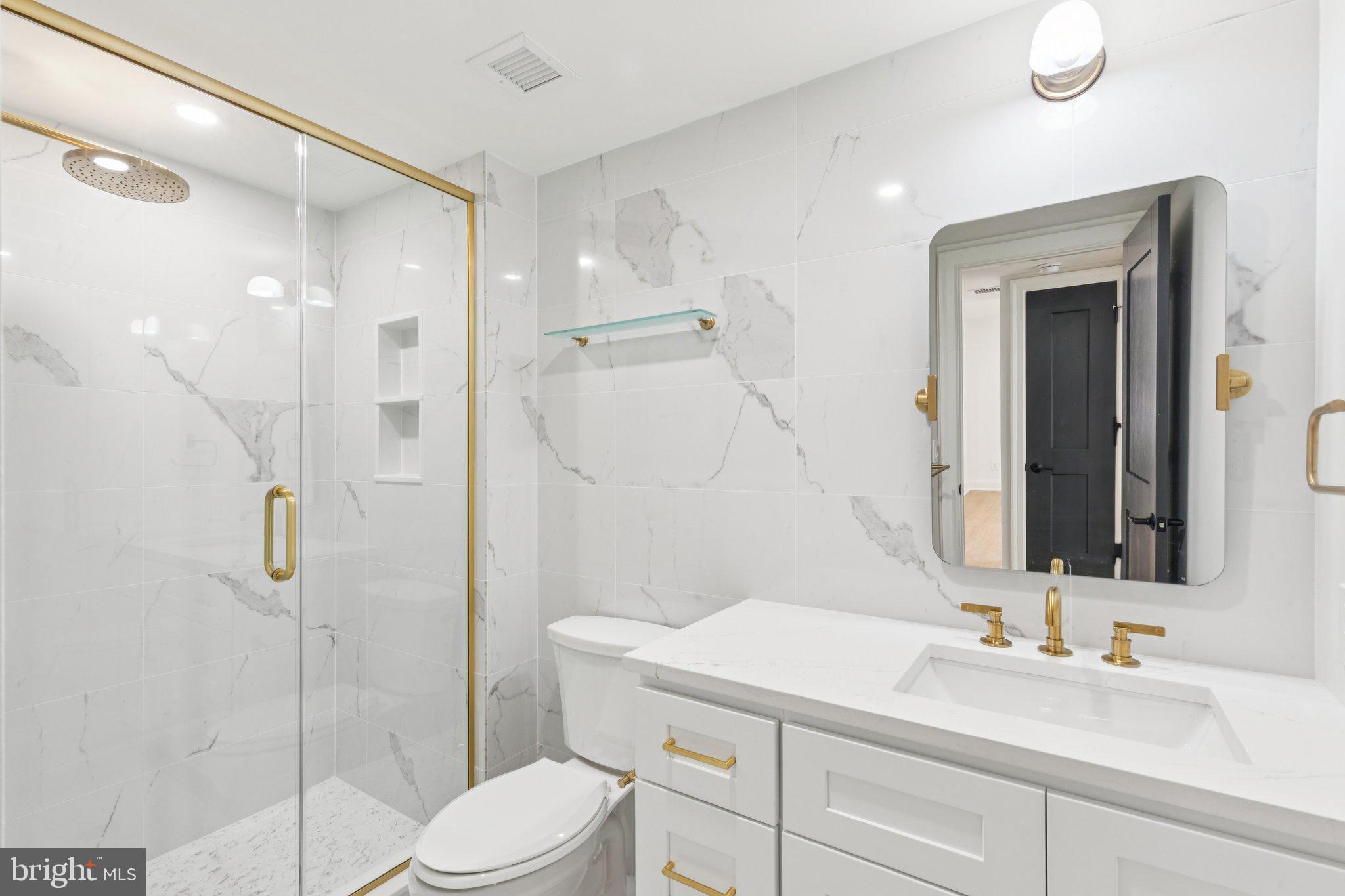 RITTENHOUSE SQUARE - Residential Lease