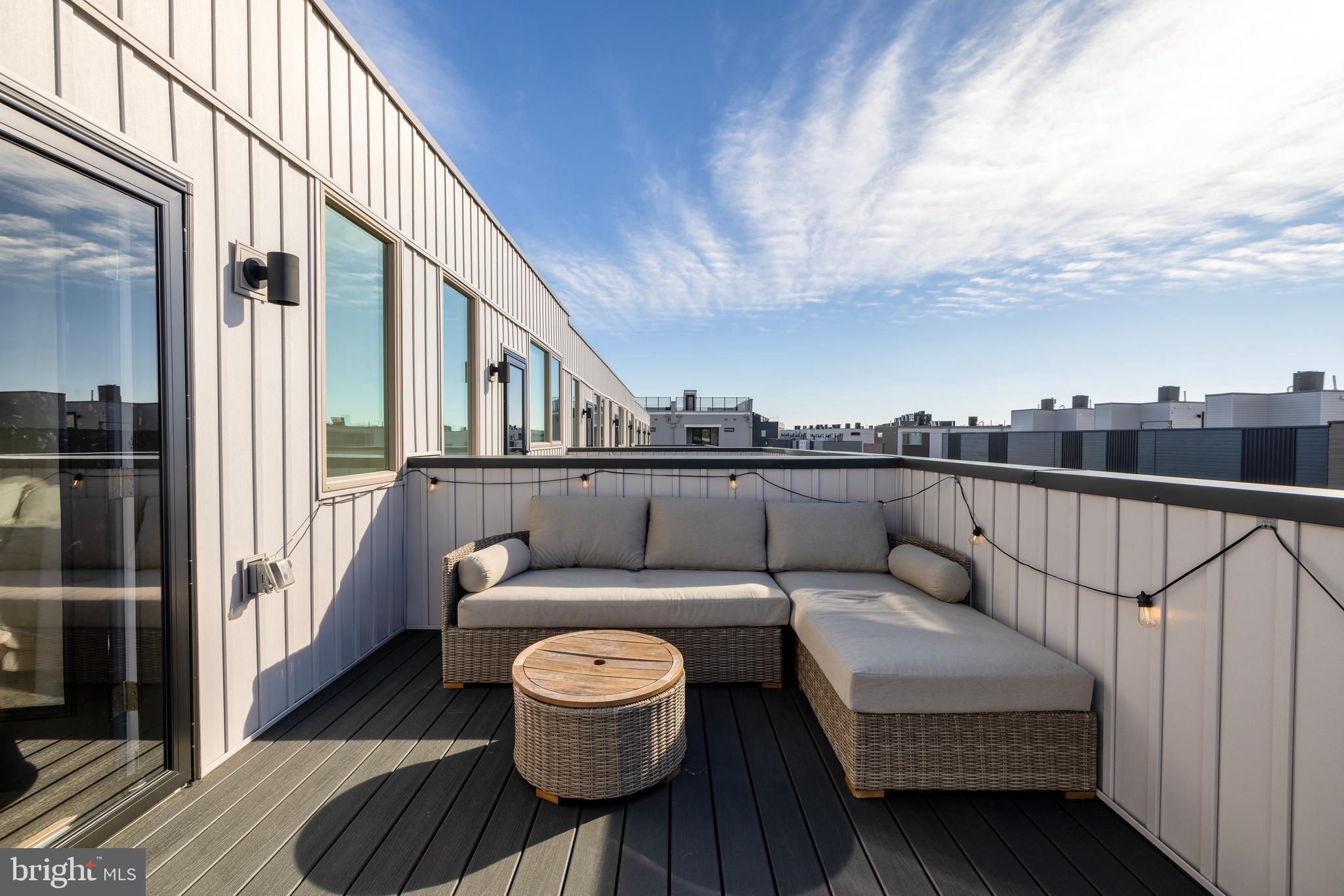 NORTHBANK - Residential