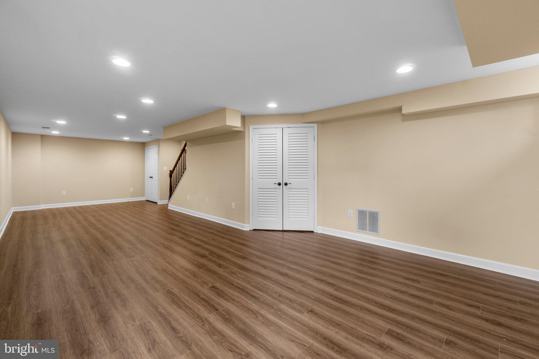 FIELDS OF NOTTINGHAM - Residential