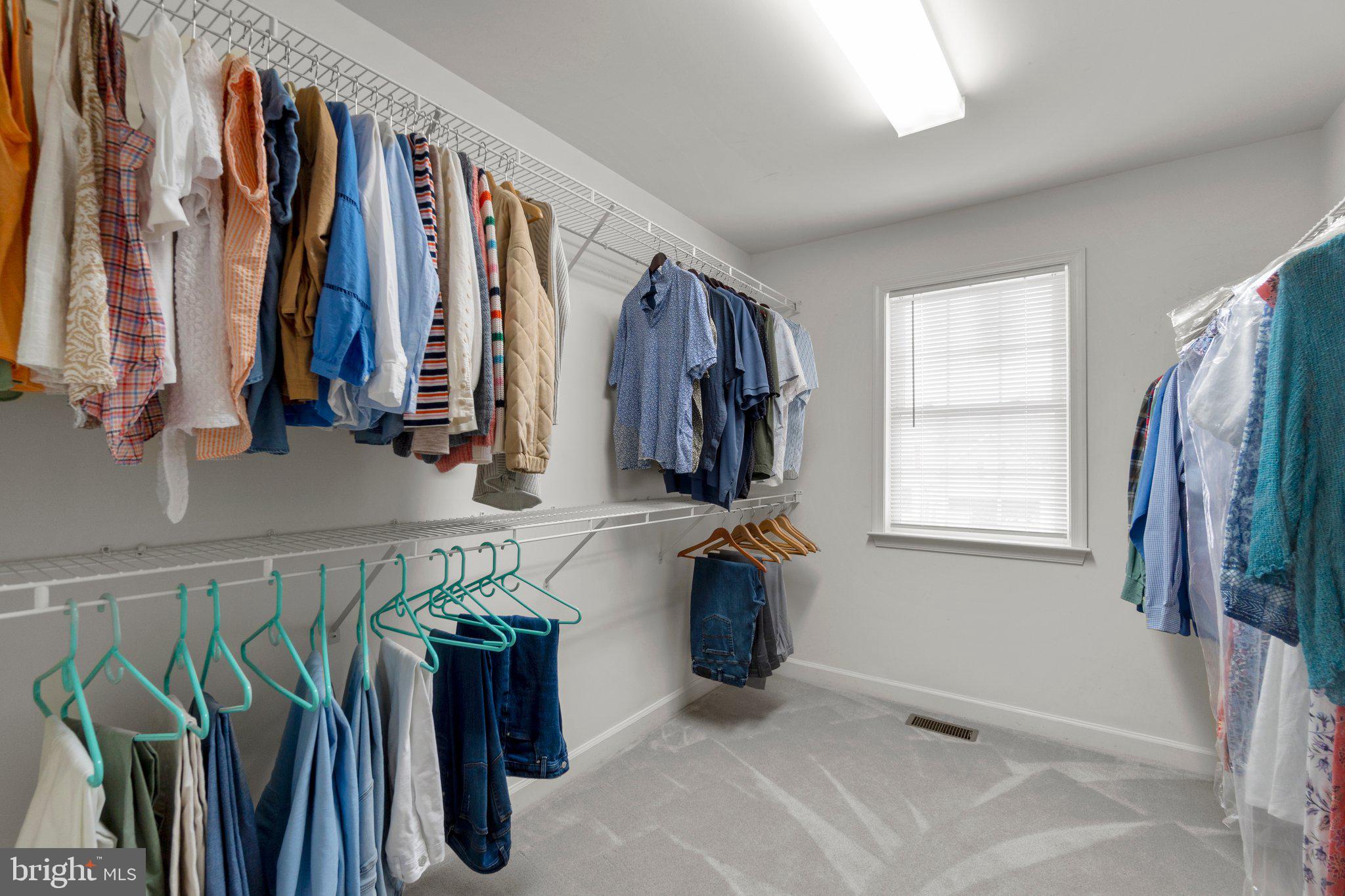 FIELDS OF NOTTINGHAM - Residential