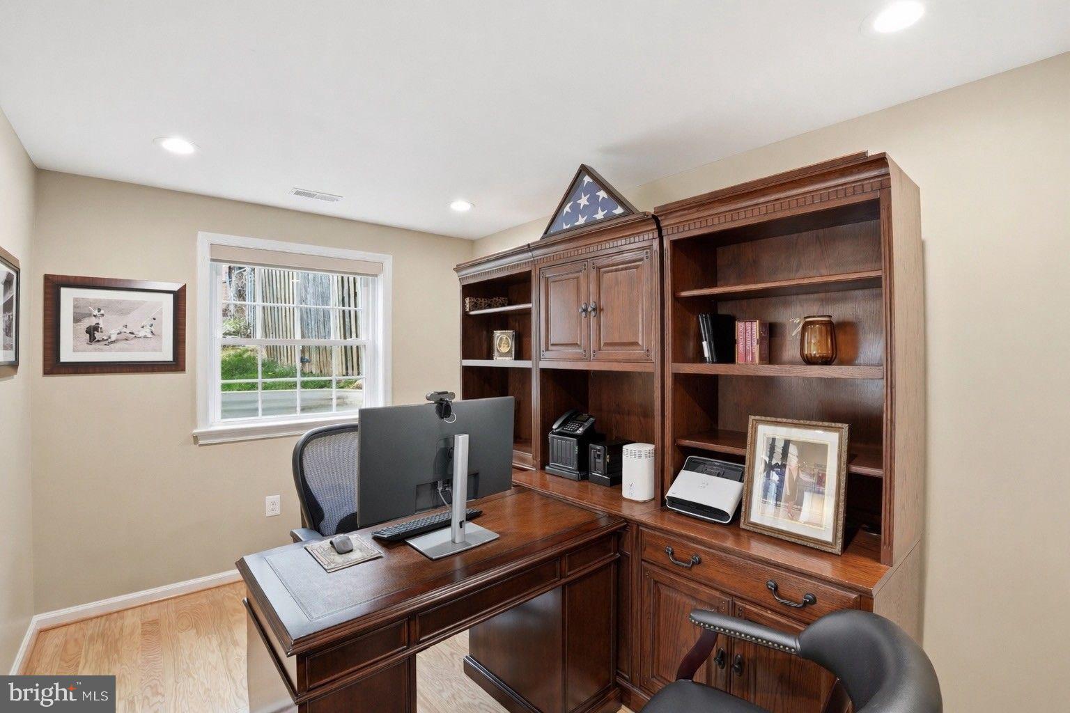 LAYHILL SOUTH - Residential