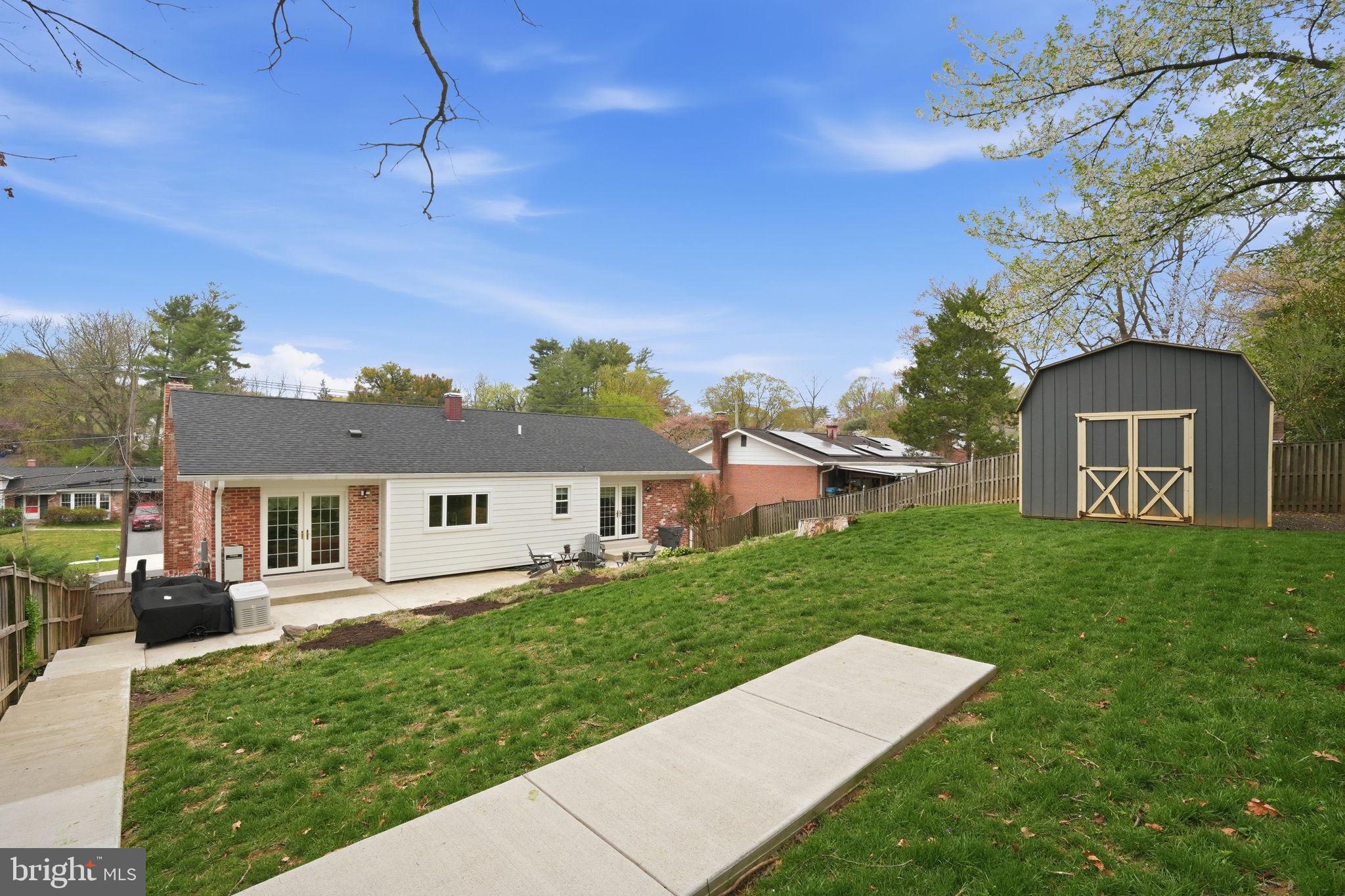 LAYHILL SOUTH - Residential