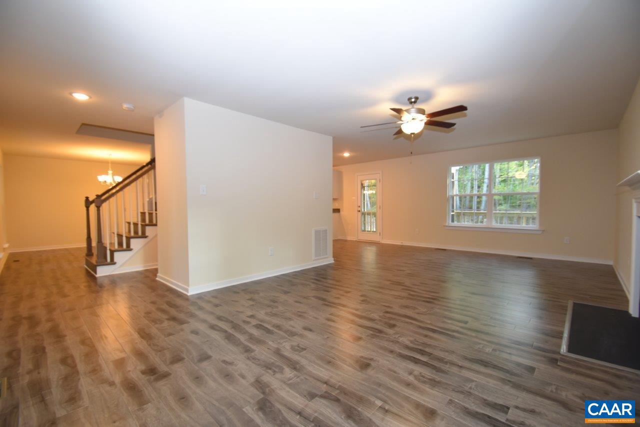 LAKE MONTICELLO - Residential