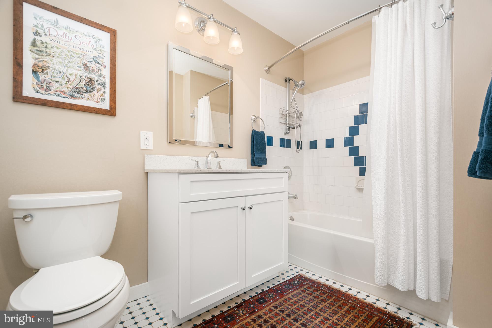 PARADISE POINT - Residential