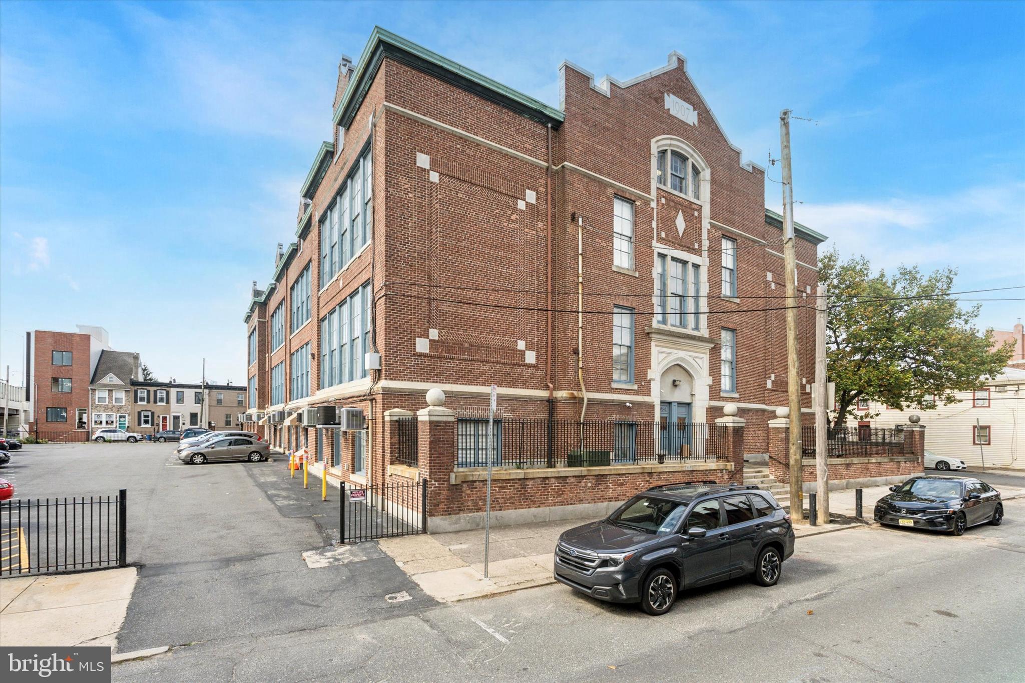 FISHTOWN - Residential Lease