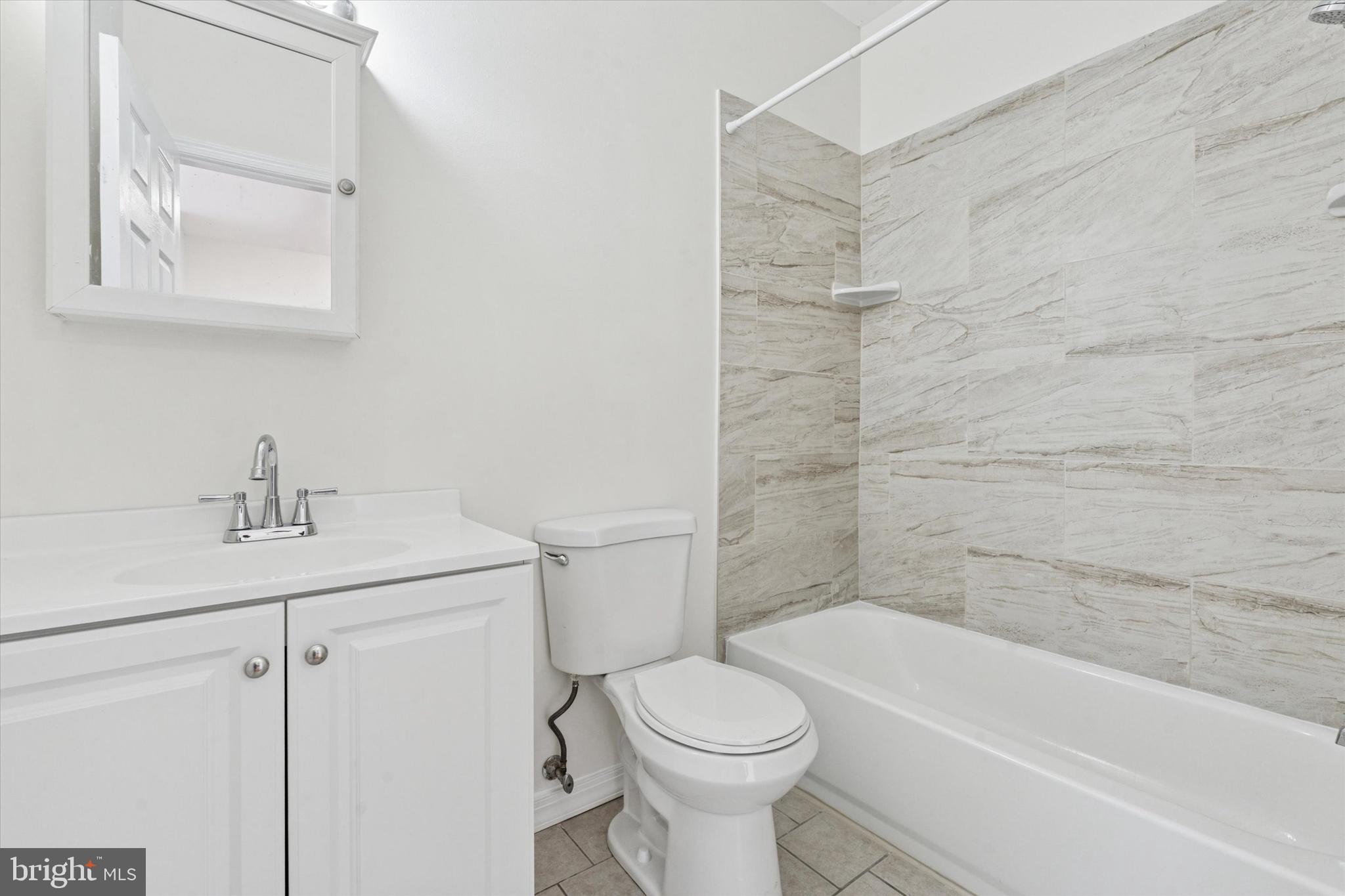 FISHTOWN - Residential Lease