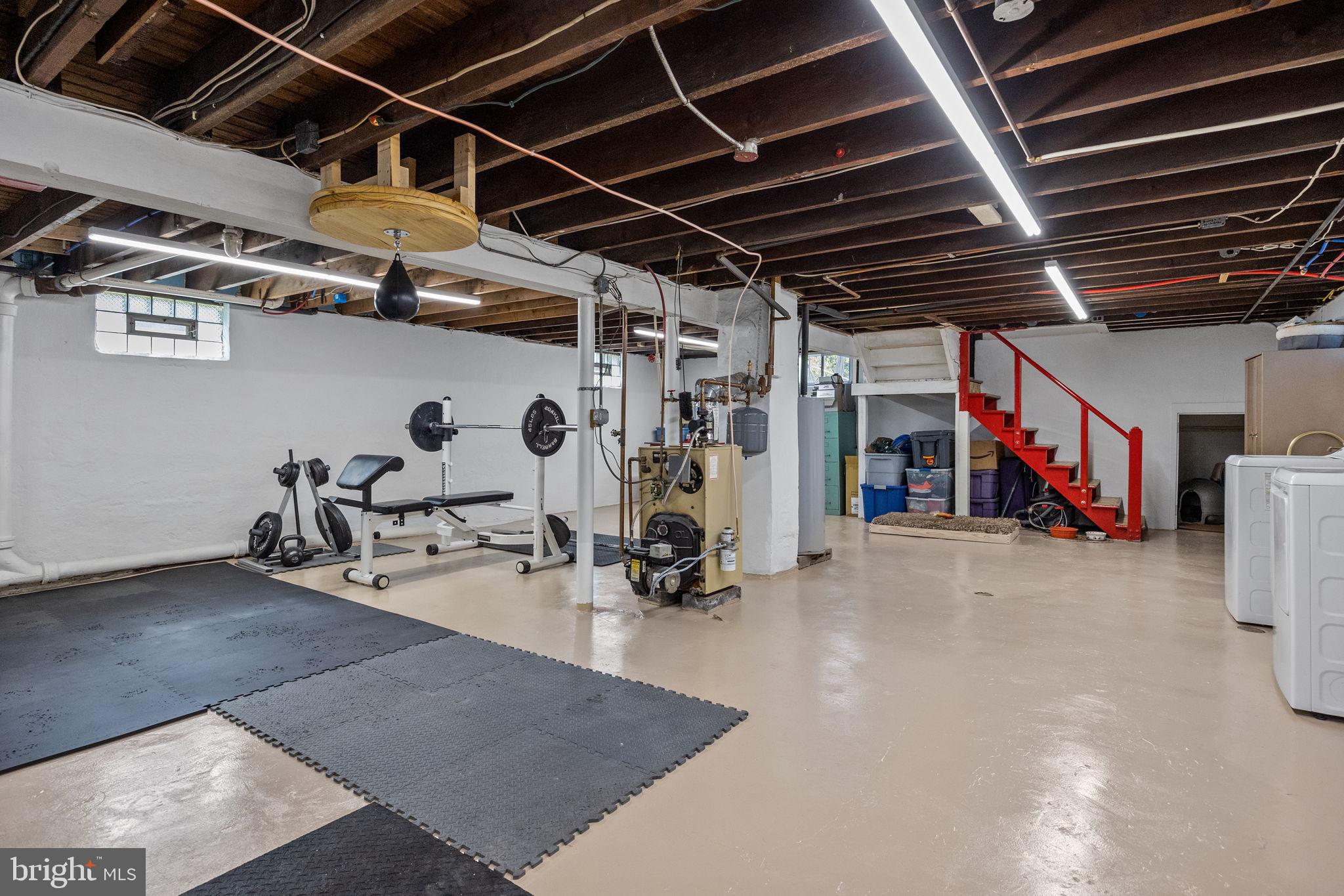 FEASTERVILLE FARMS - Residential