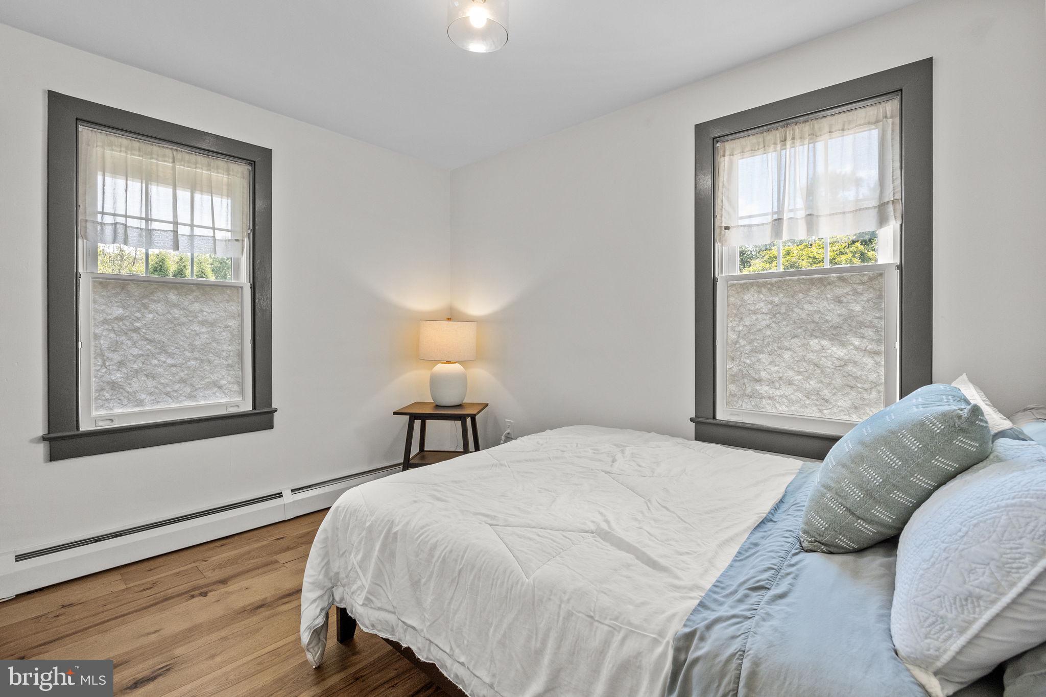 FEASTERVILLE FARMS - Residential