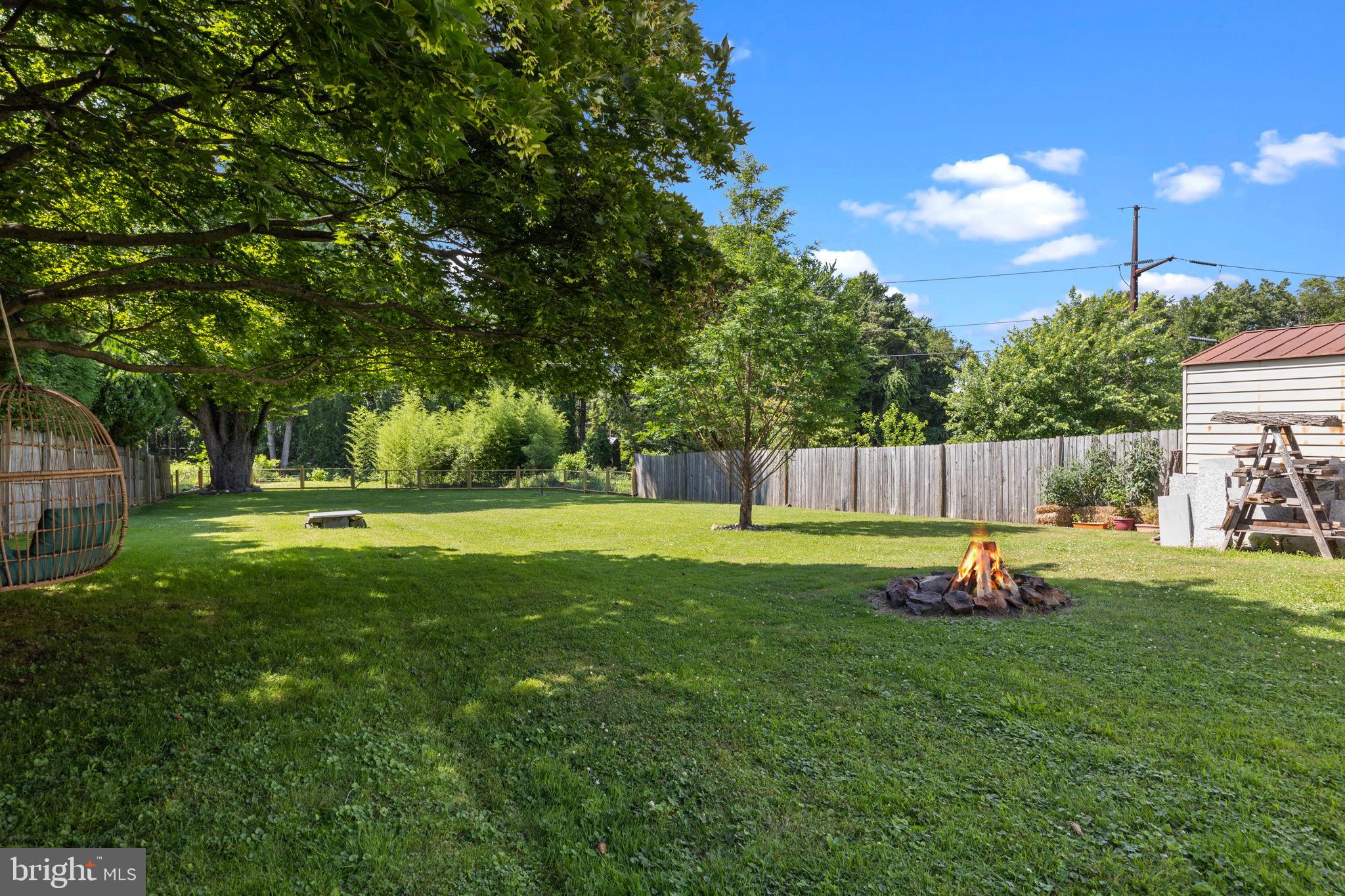 FEASTERVILLE FARMS - Residential