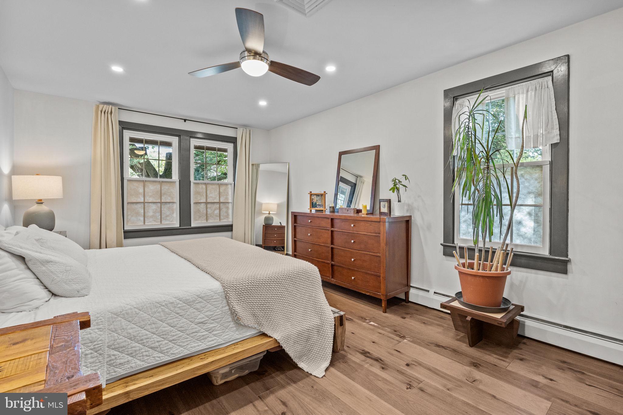 FEASTERVILLE FARMS - Residential