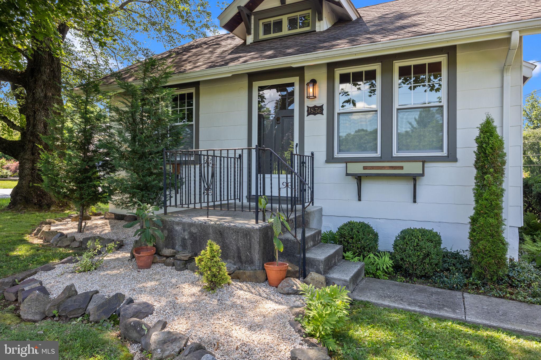 FEASTERVILLE FARMS - Residential