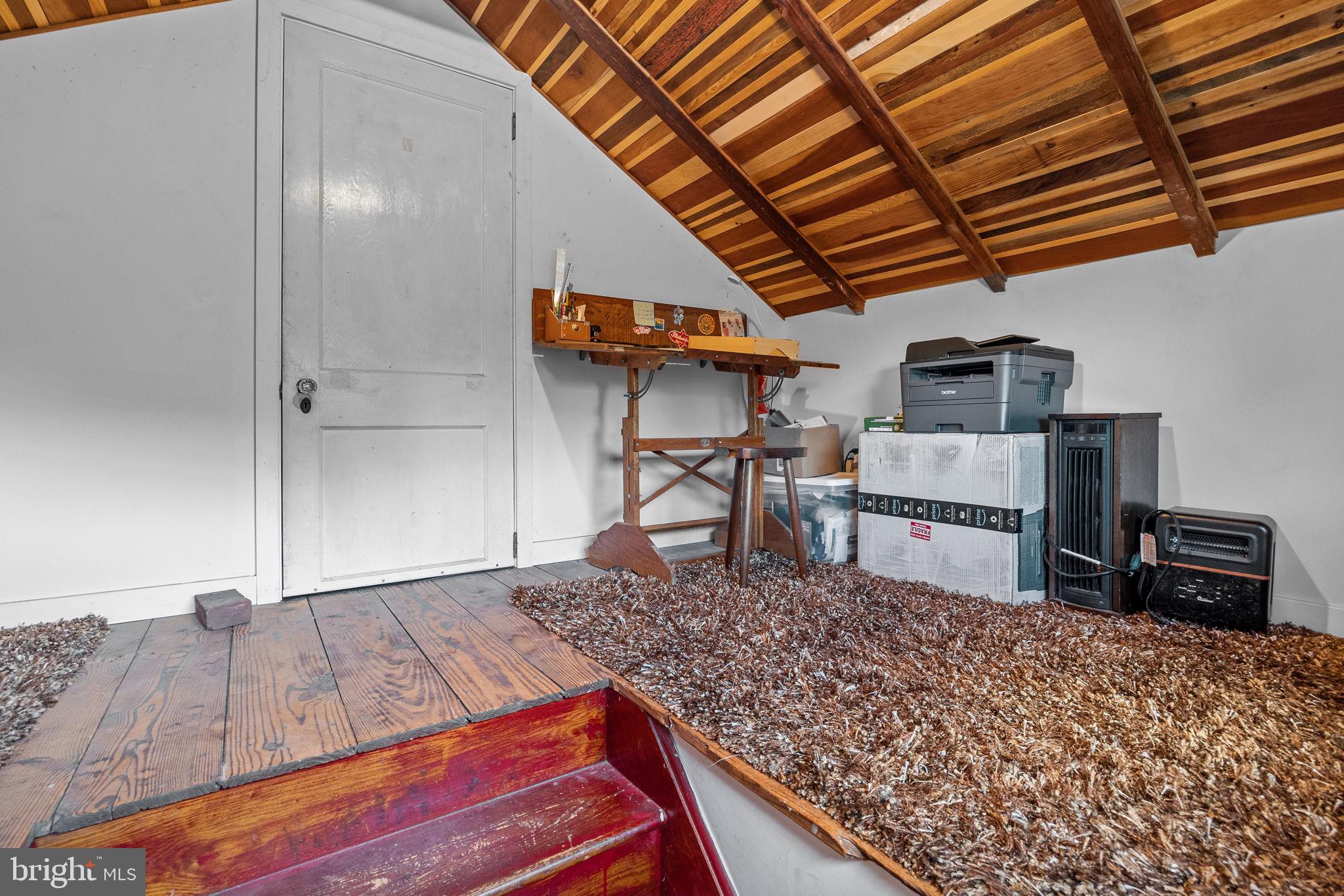 FEASTERVILLE FARMS - Residential