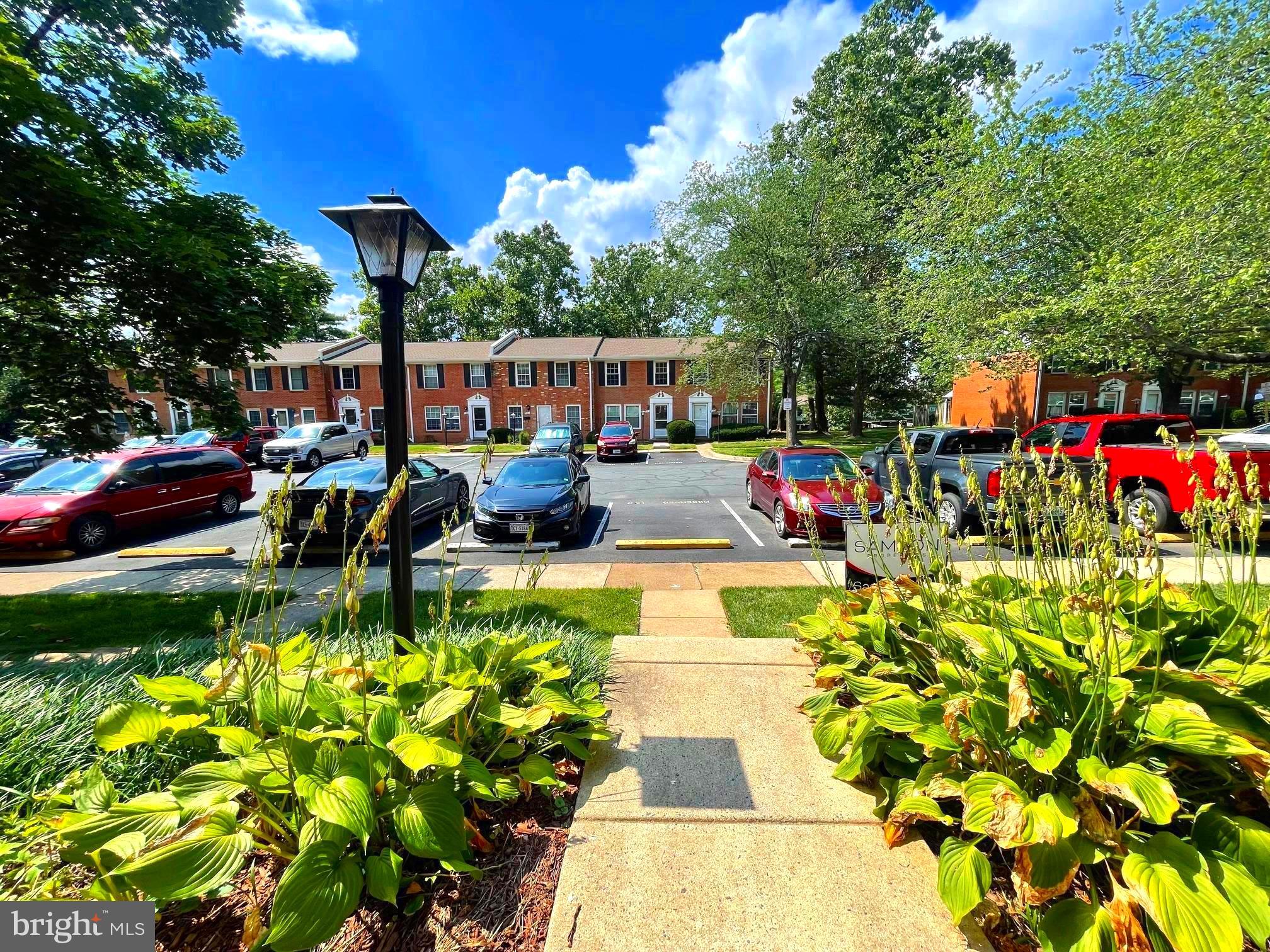 126 N BAYLOR DRIVE