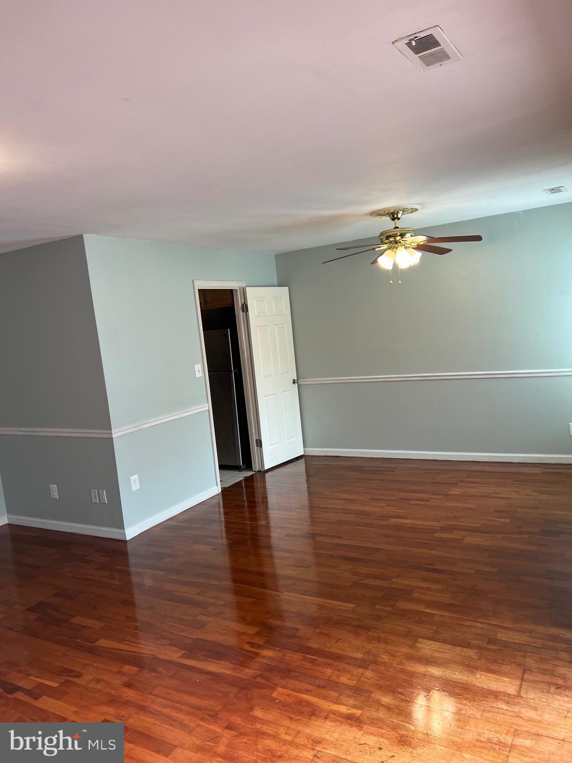 CRESTVIEW - Residential Lease