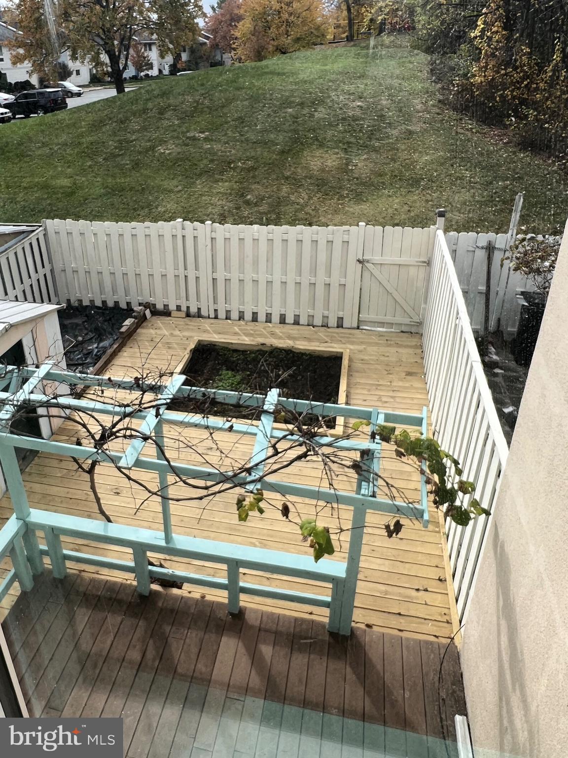 CRESTVIEW - Residential Lease