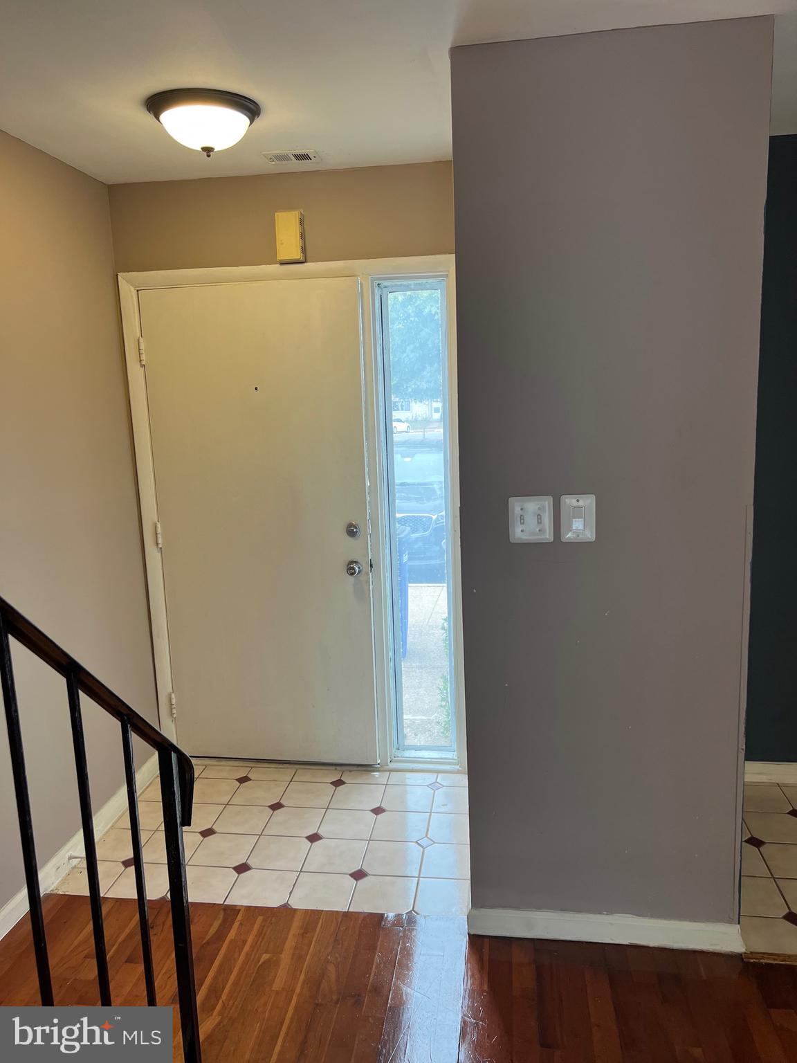 CRESTVIEW - Residential Lease