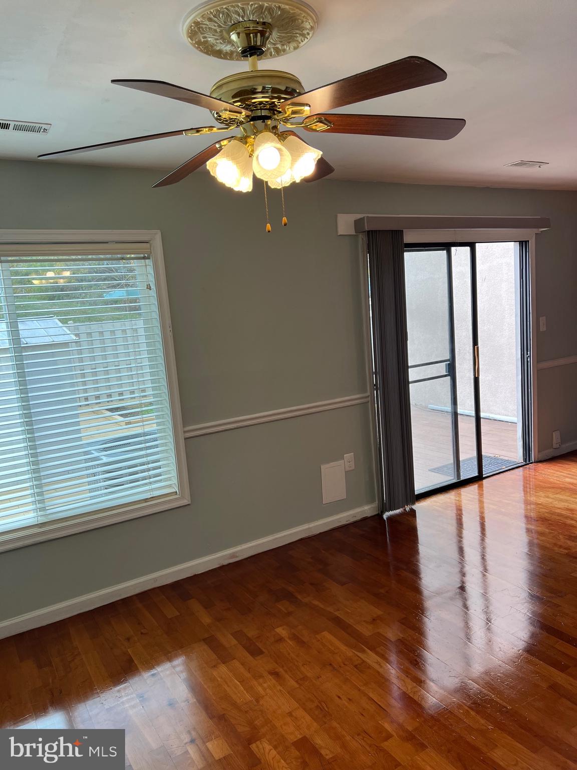 CRESTVIEW - Residential Lease