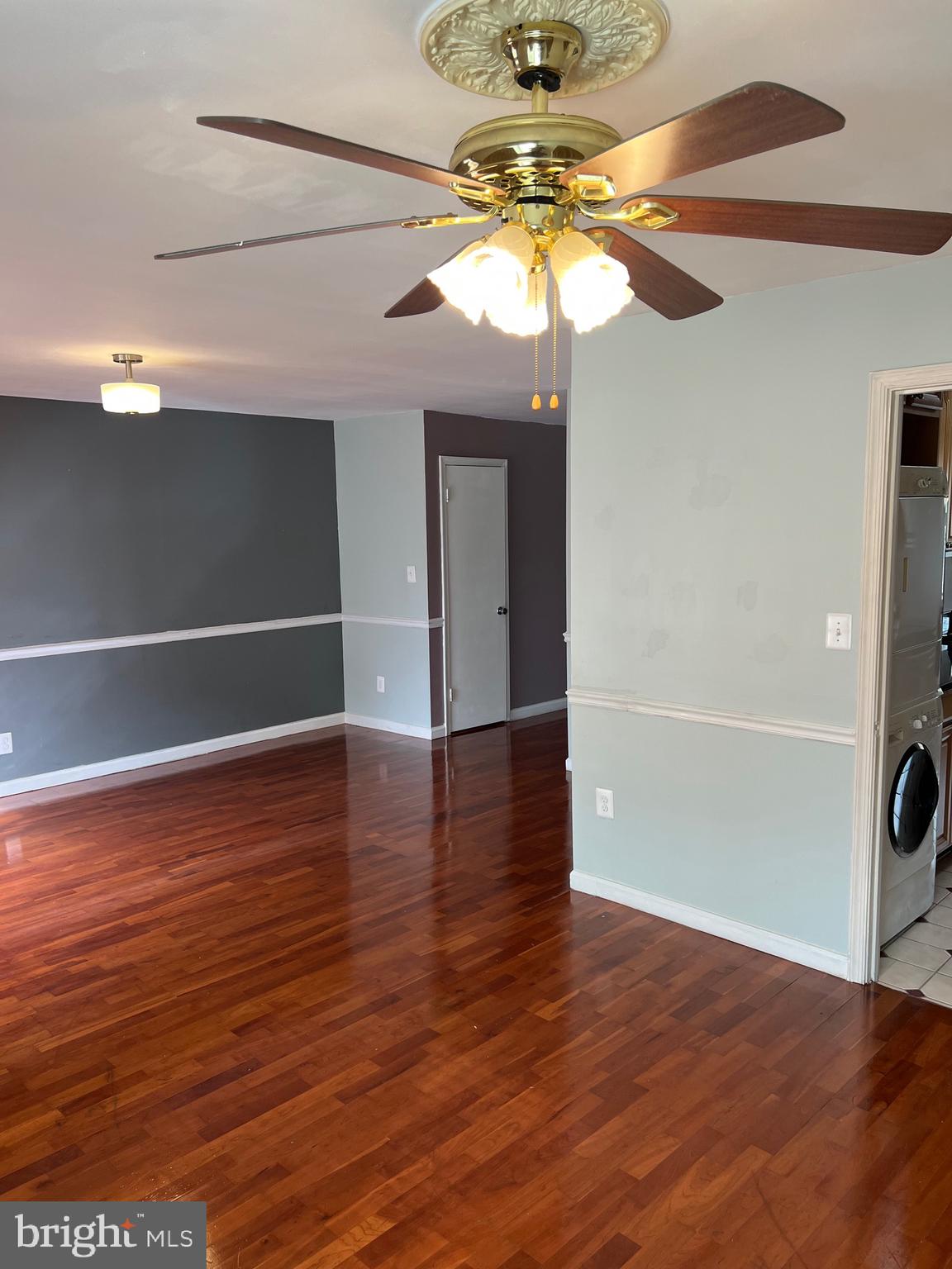 CRESTVIEW - Residential Lease