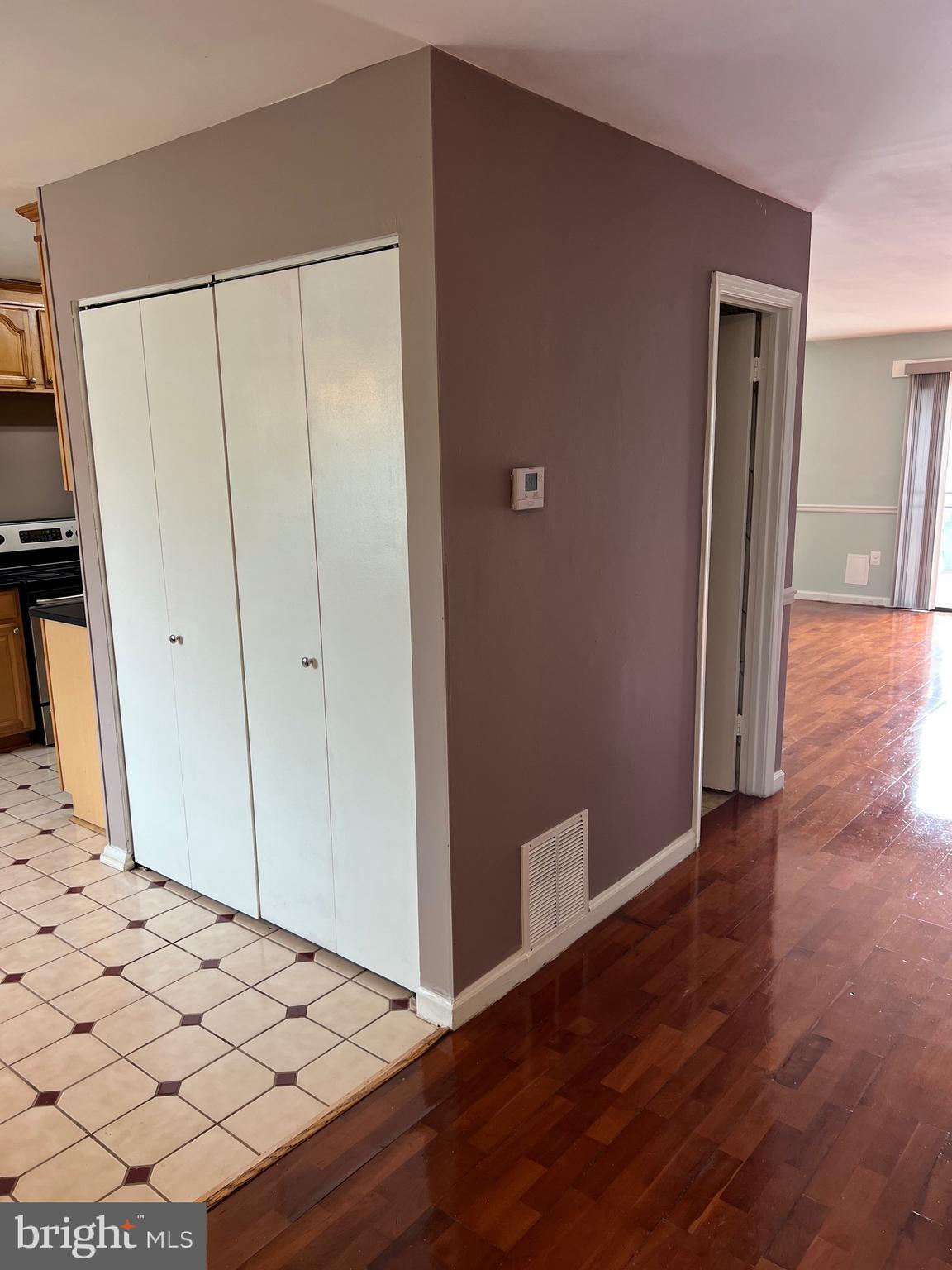 CRESTVIEW - Residential Lease