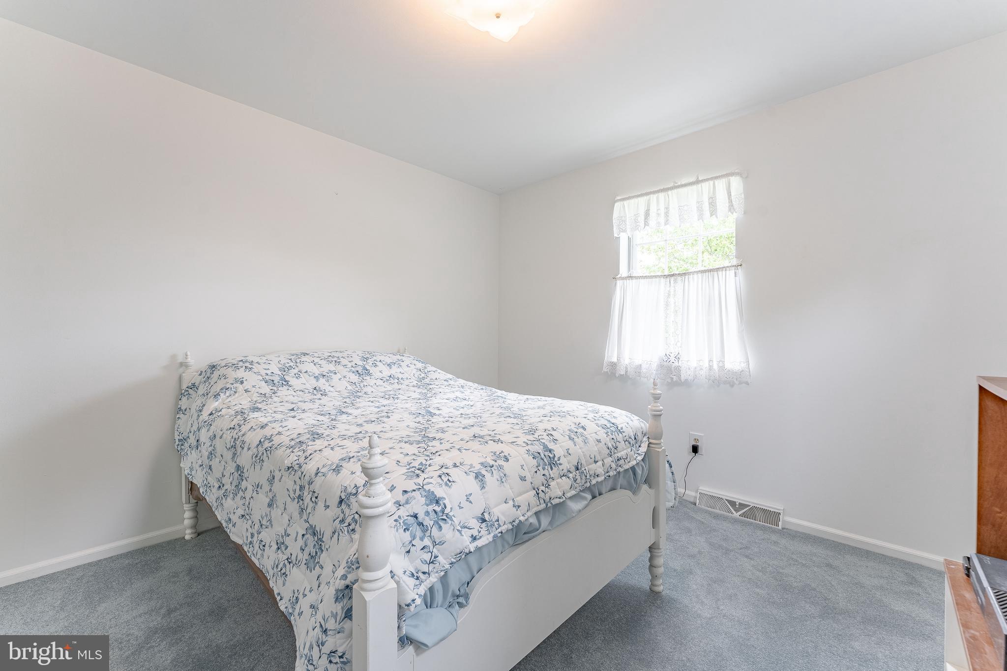 GOSHEN DOWNS - Residential