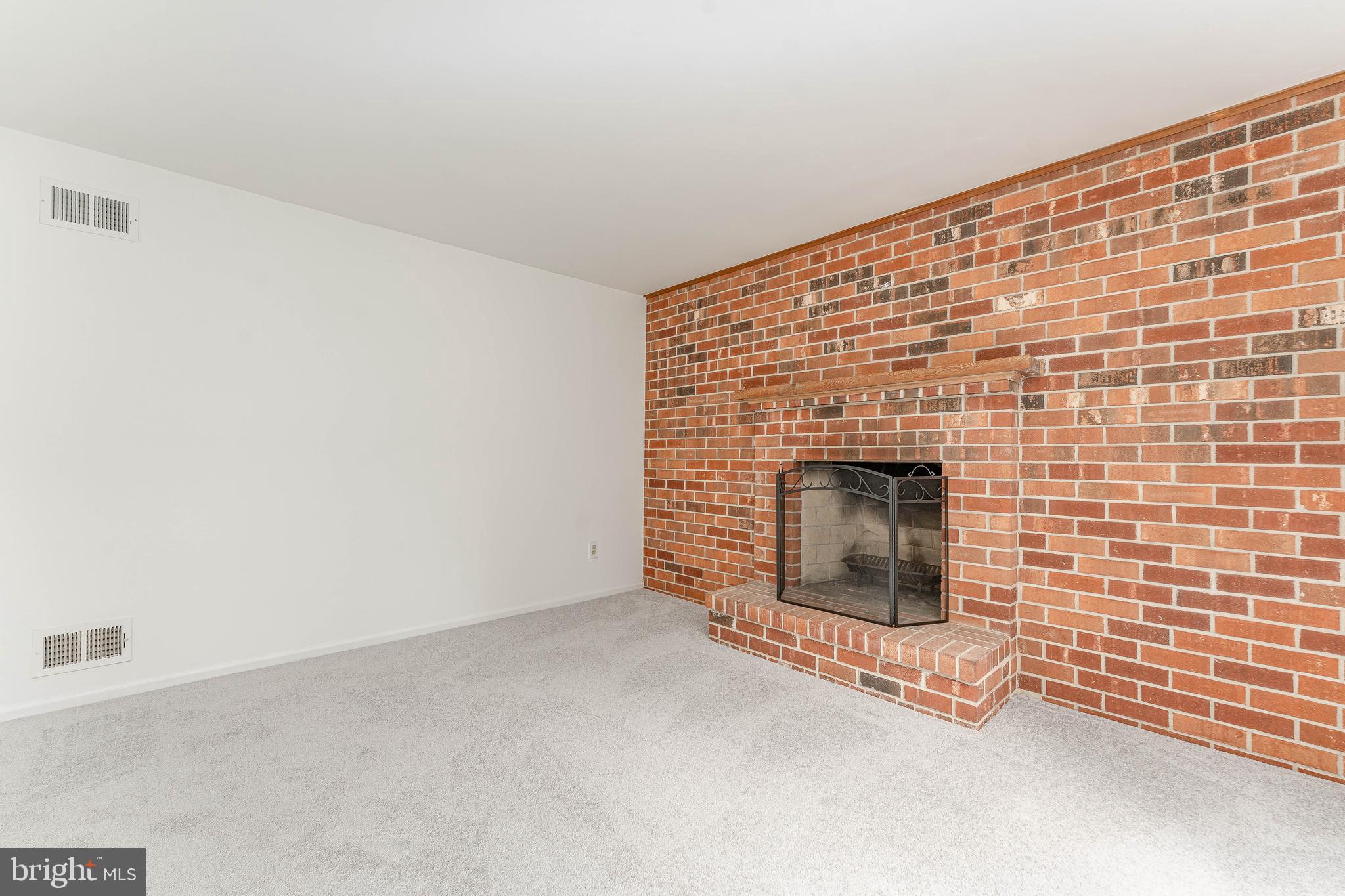 GOSHEN DOWNS - Residential